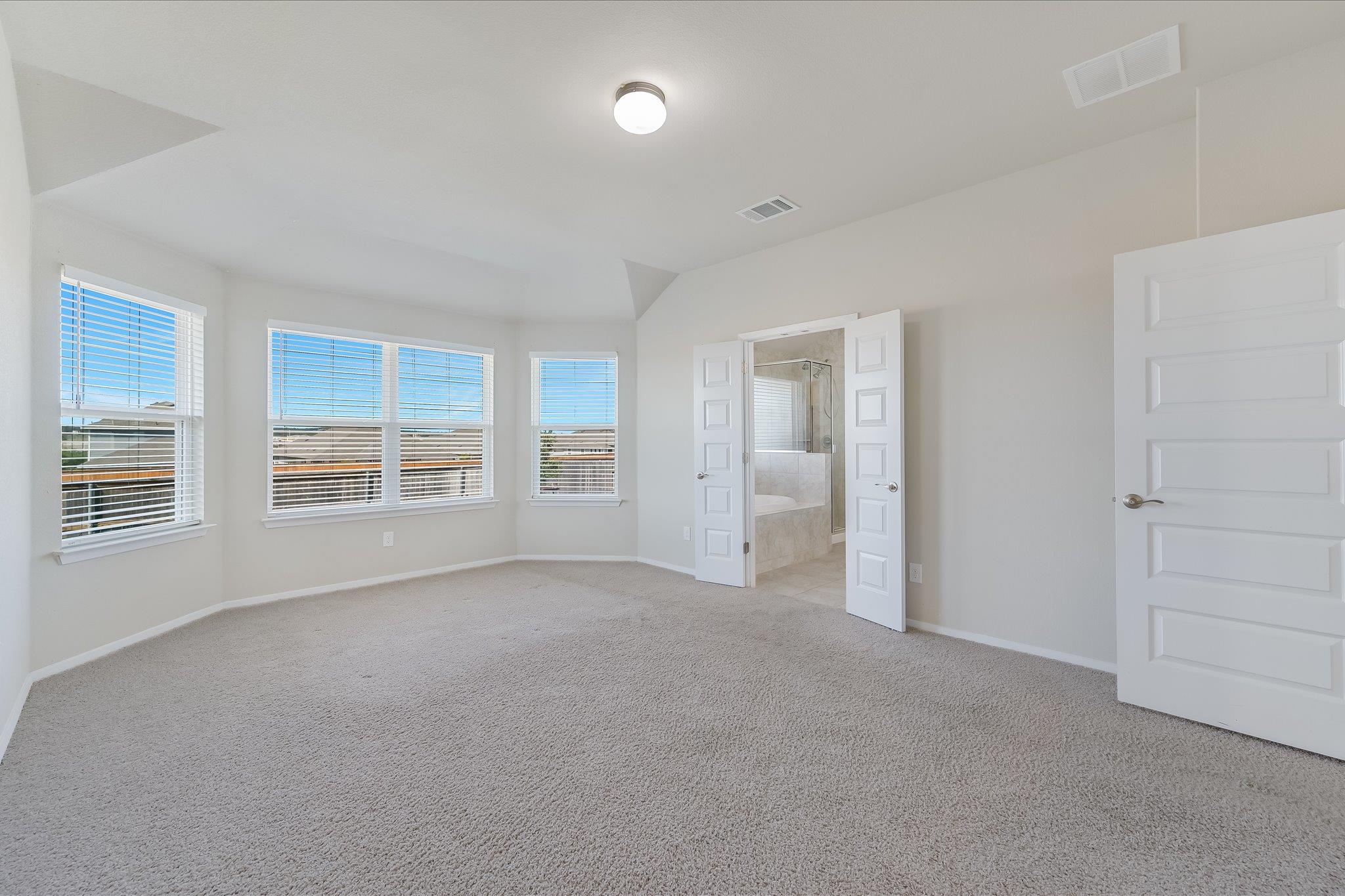 201 Spiny Lizard Ln, San Marcos, TX 78666