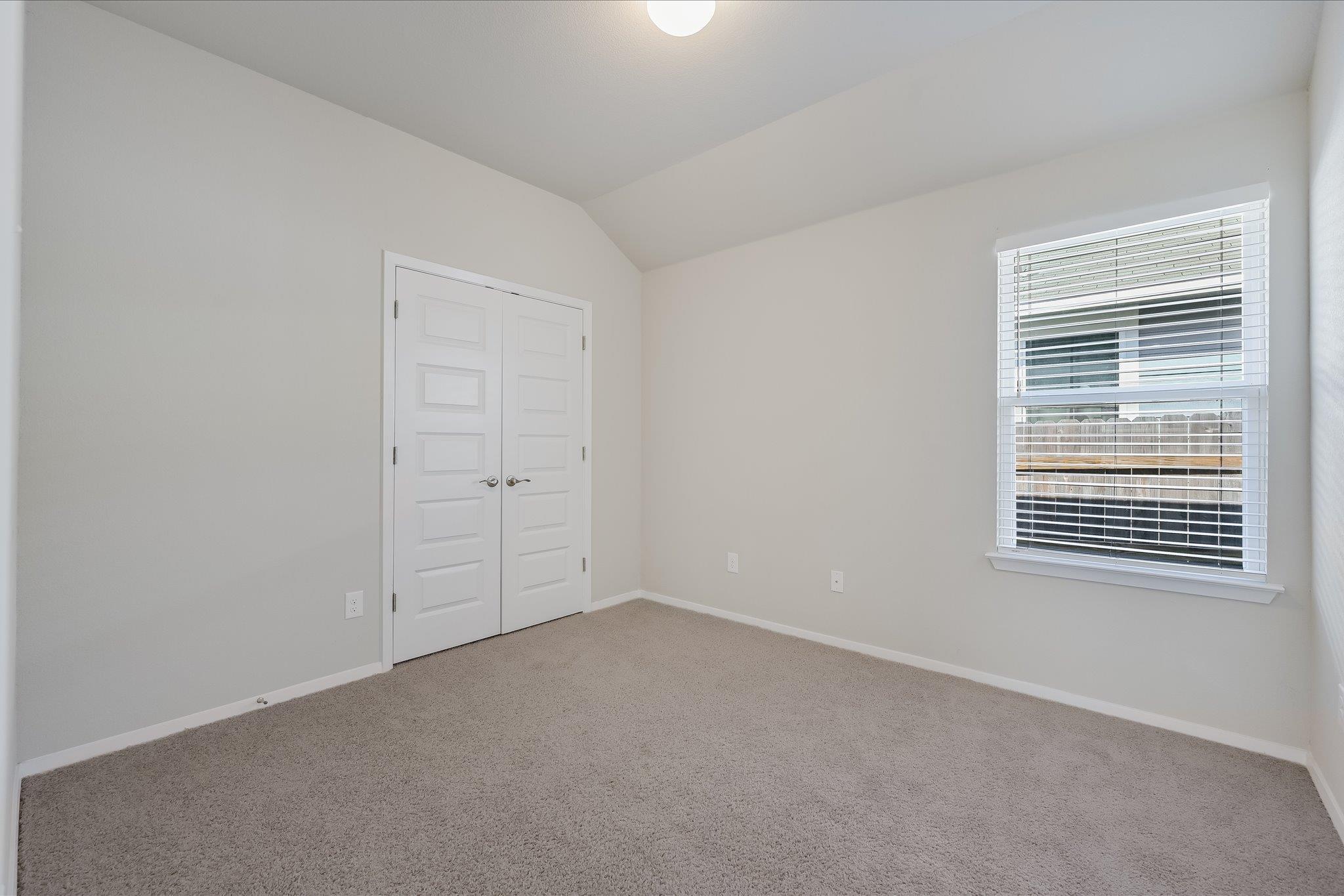 201 Spiny Lizard Ln, San Marcos, TX 78666