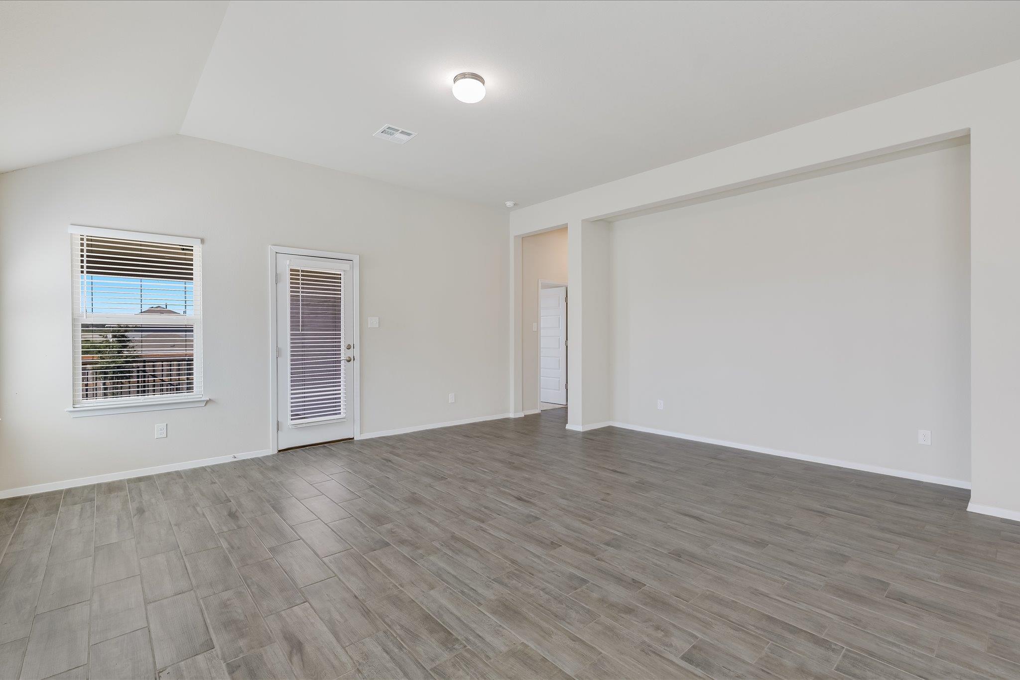 201 Spiny Lizard Ln, San Marcos, TX 78666