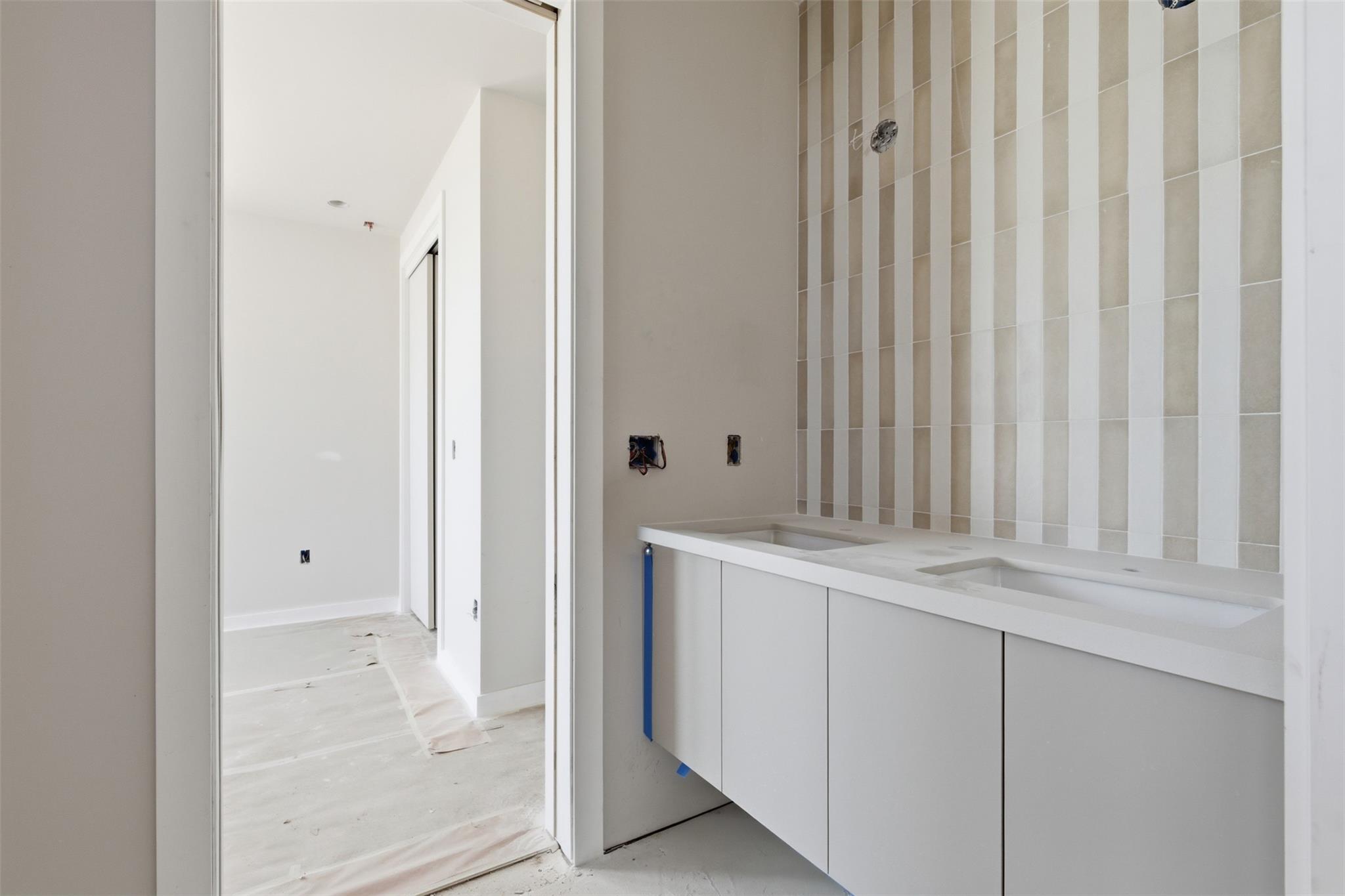 1403 Barton Hills Dr # 2, Austin, TX 78704