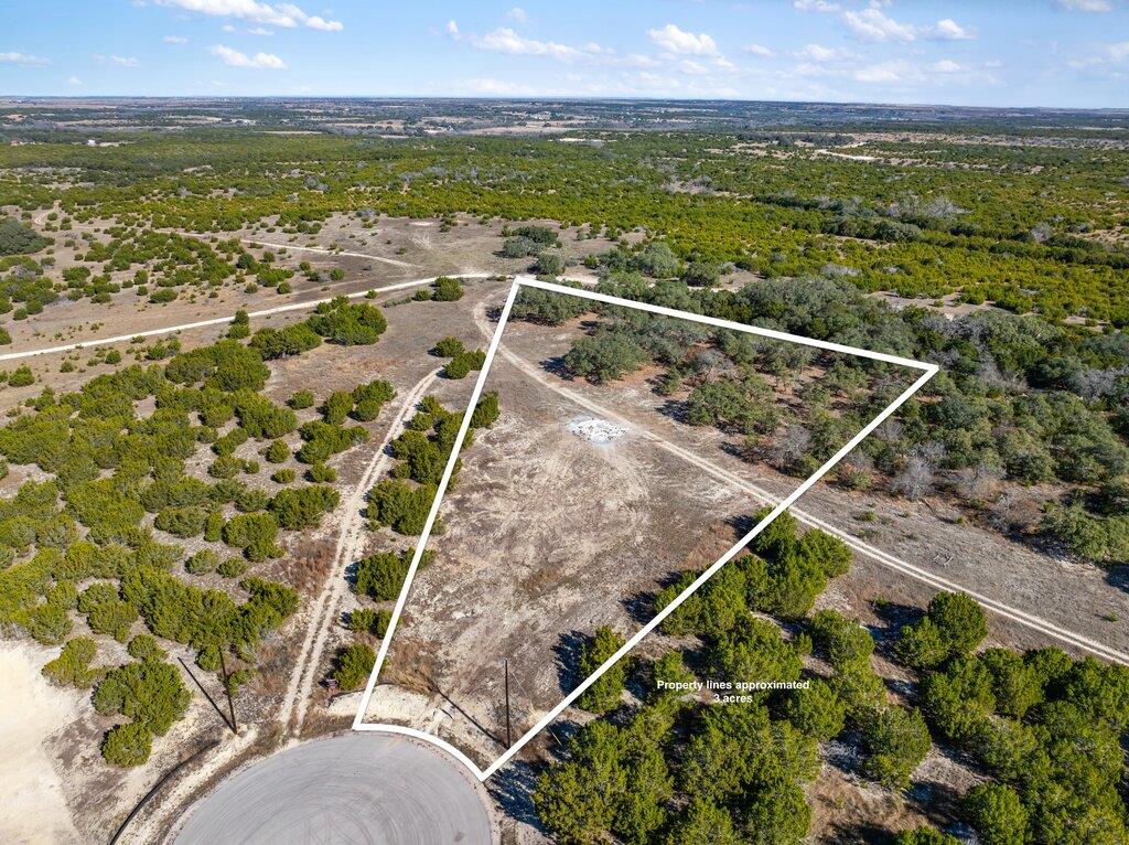 202 Whispering Wind Rd, Bertram, TX 78605