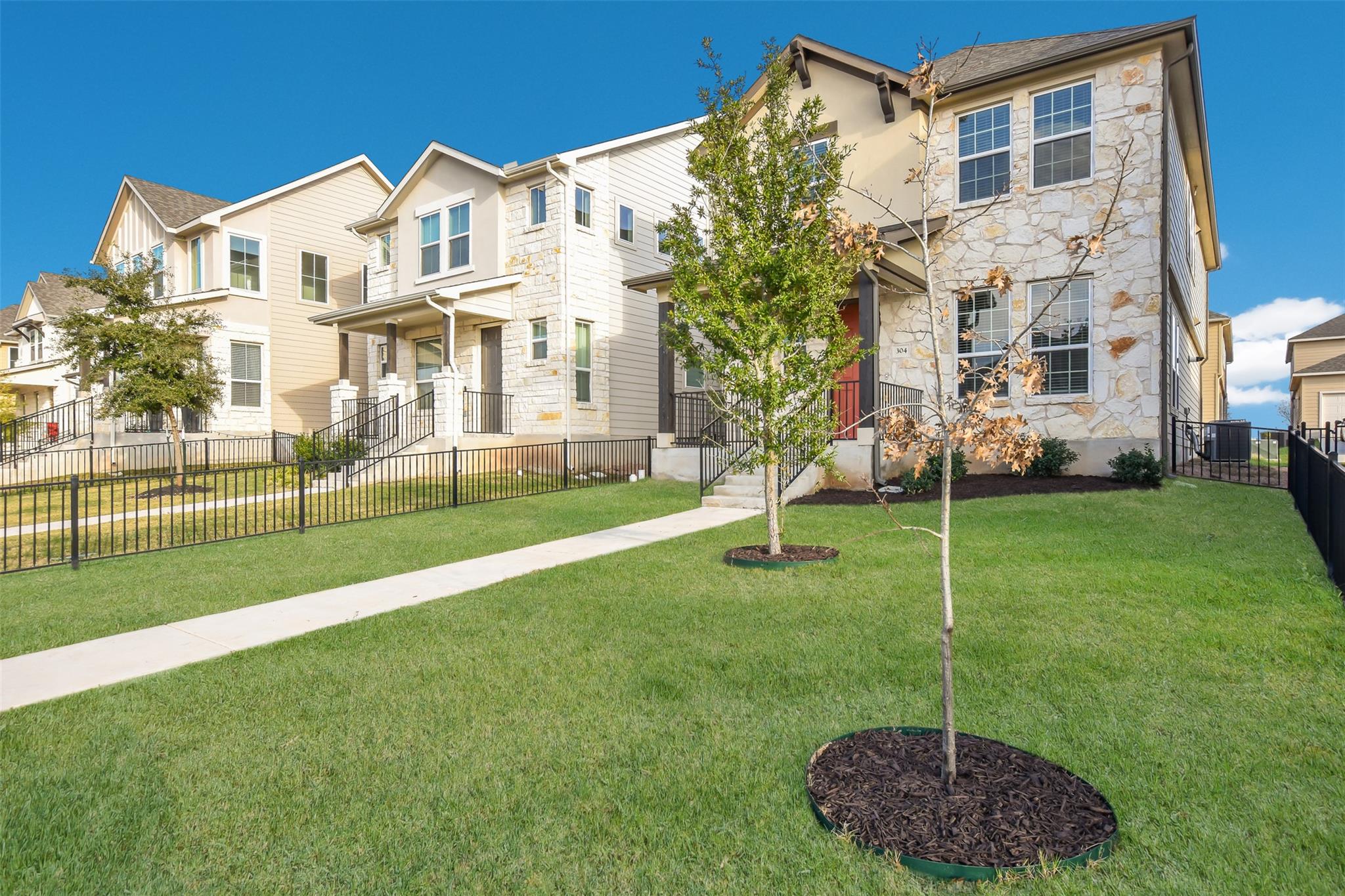 304 Delaware Mountains Ter, Dripping Springs, TX 78620