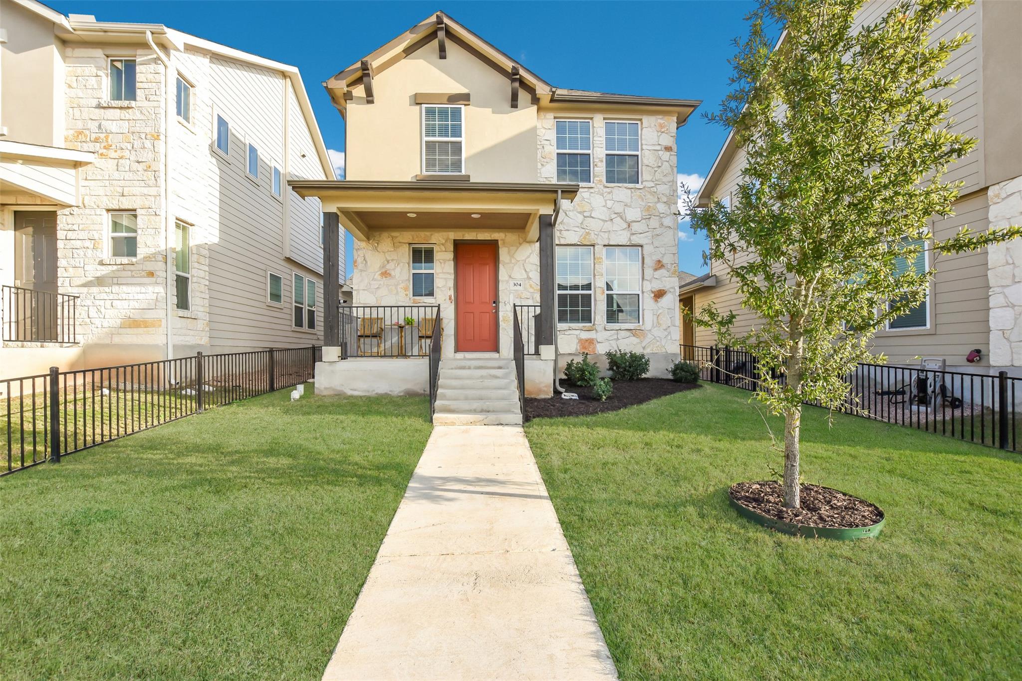 304 Delaware Mountains Ter, Dripping Springs, TX 78620