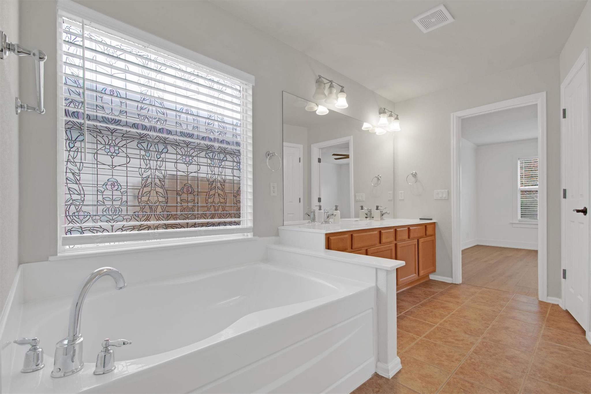 1290 Sweet Gum, Kyle, TX 78640