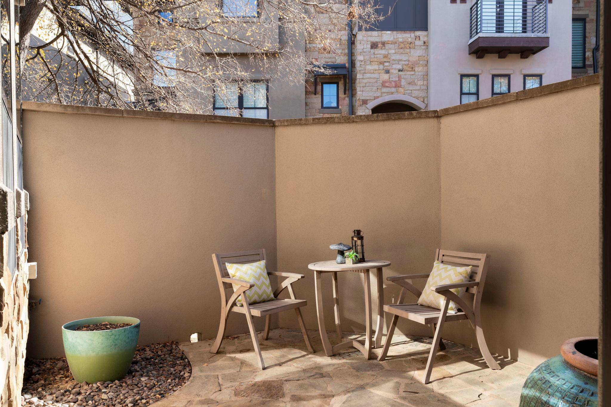 6533 E Hill Dr # 24, Austin, TX 78731