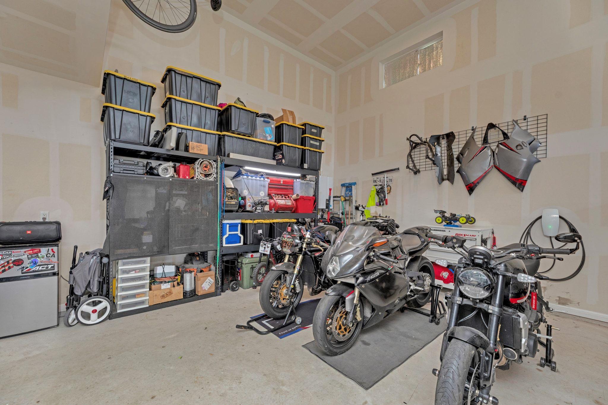 20704 John Gill Dr, Manor, TX 78653