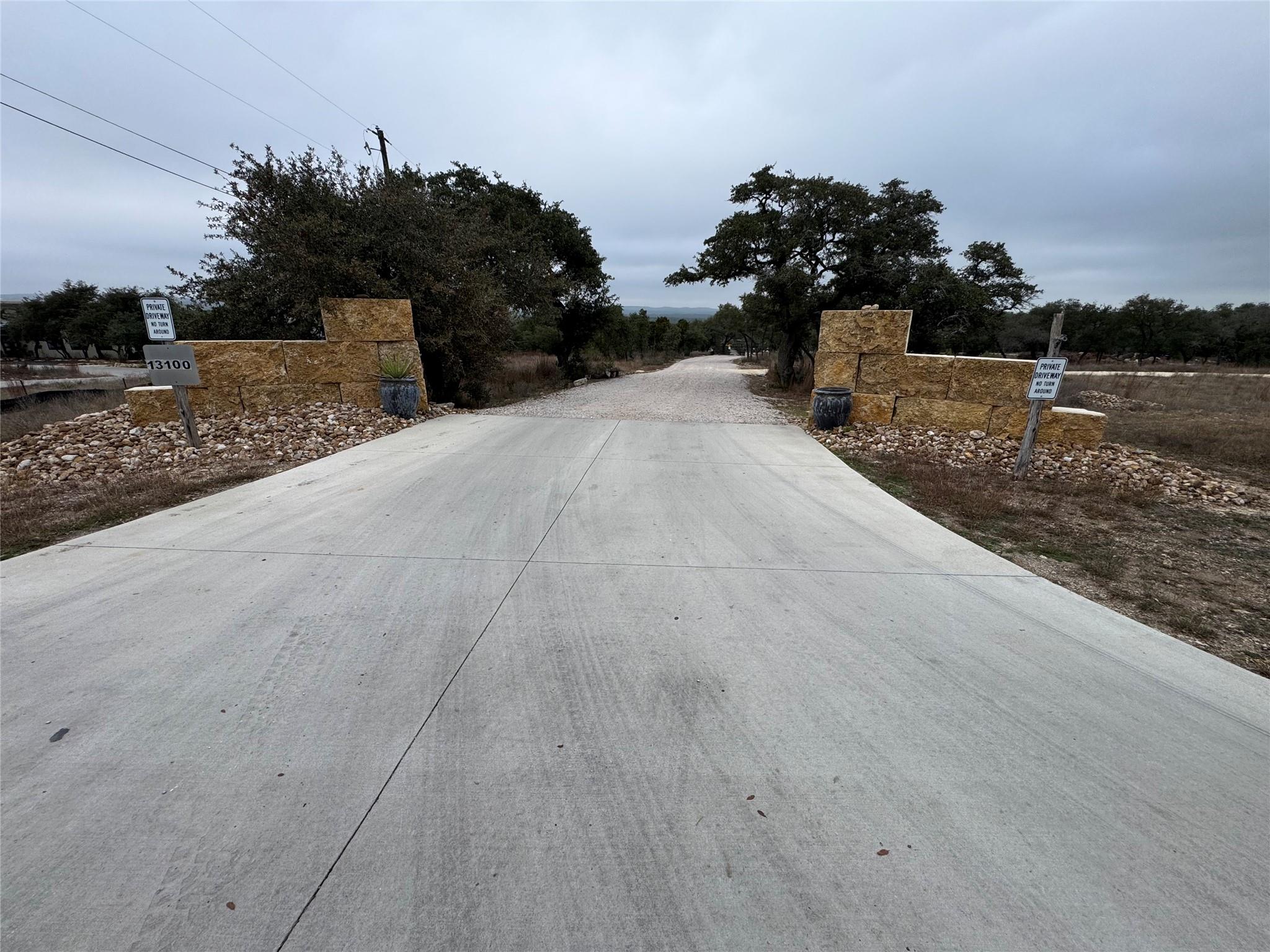 13100 Fitzhugh Rd, Austin, TX 78736