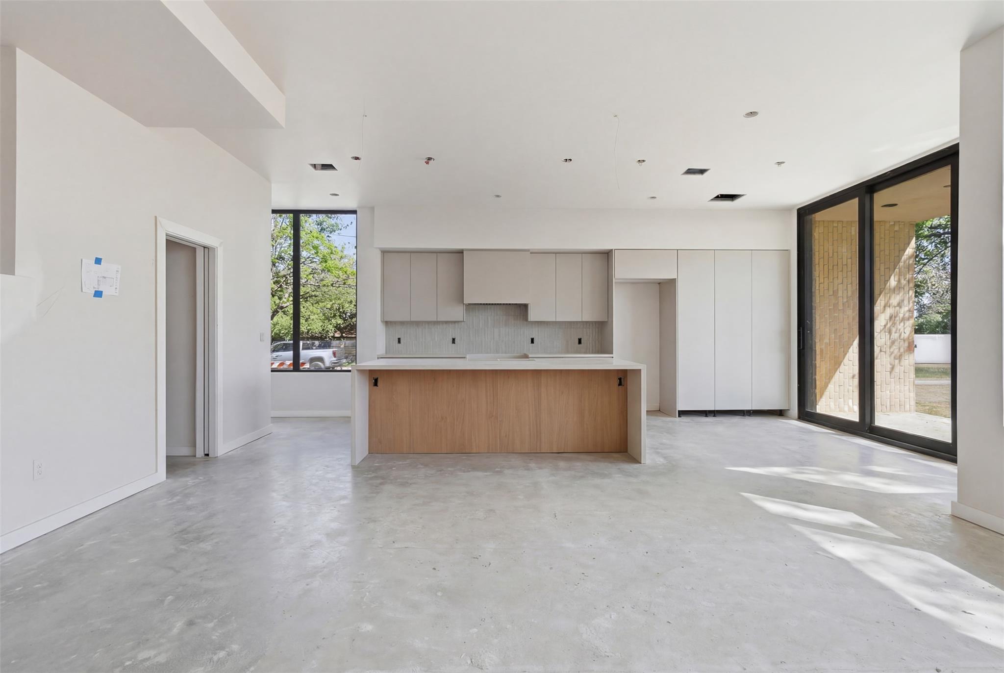 1403 Barton Hills Dr # 3, Austin, TX 78704