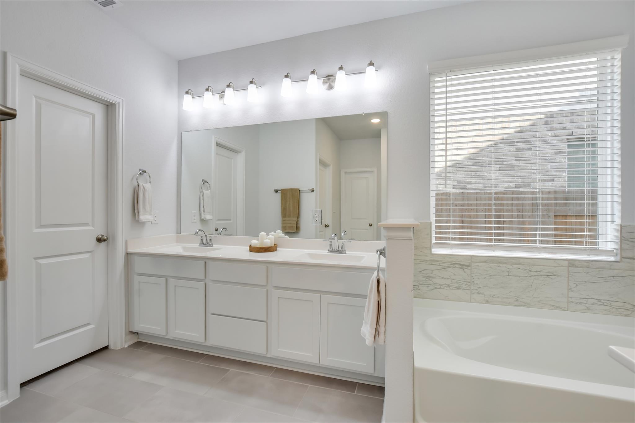 605 Oleander Loop, Buda, TX 78610