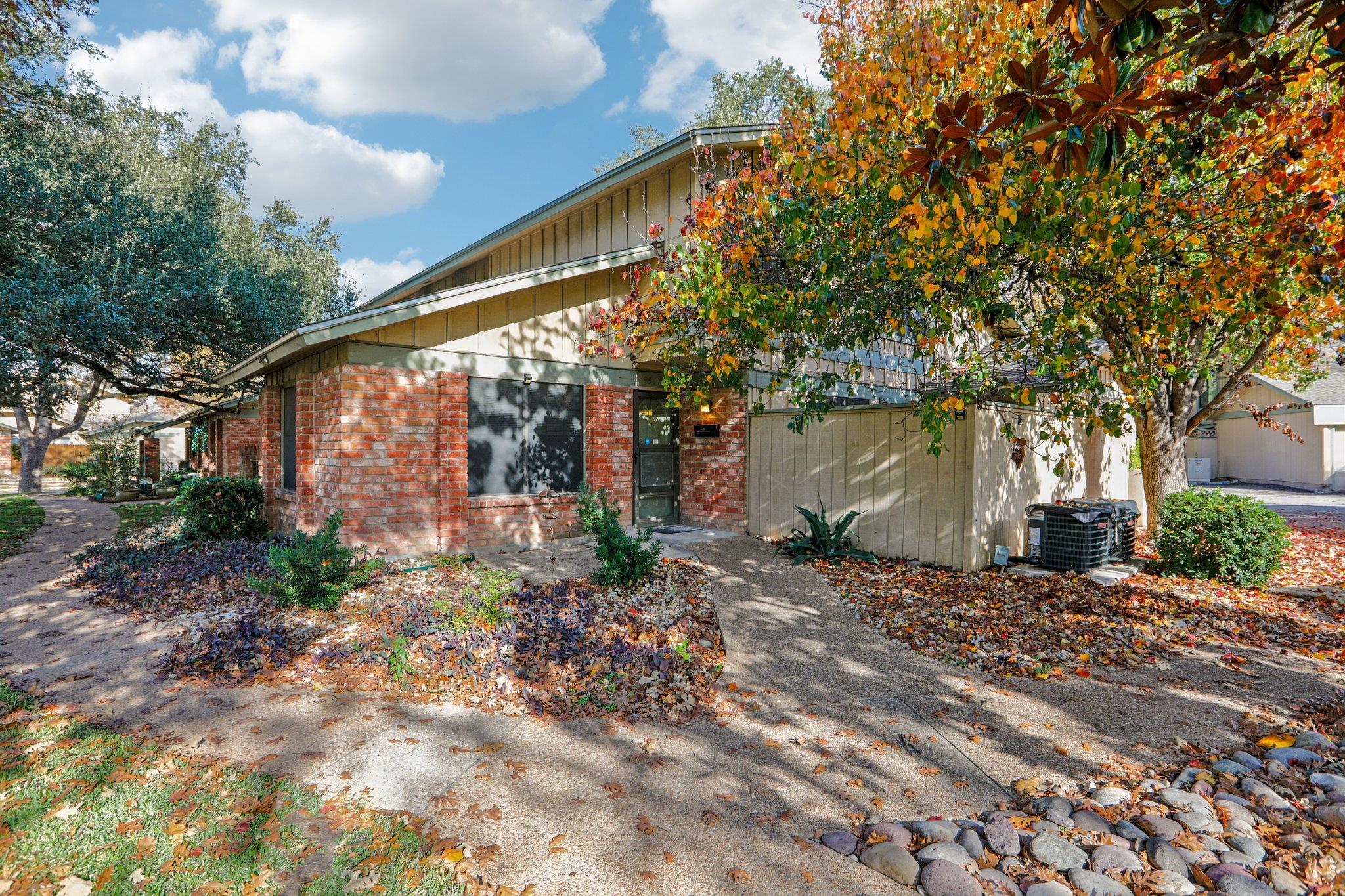 9507 Quail Village Ln, Austin, TX 78758