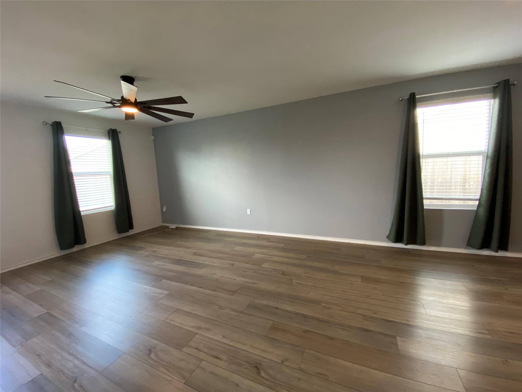 13704 Knights Branch Dr, Elgin, TX 78621