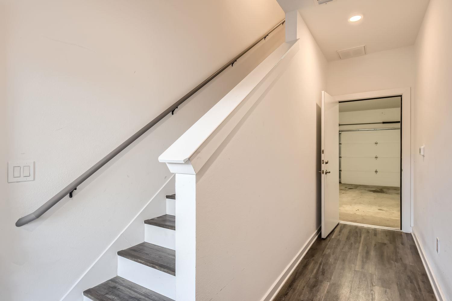 5924 S Congress Ave # 11S, Austin, TX 78745