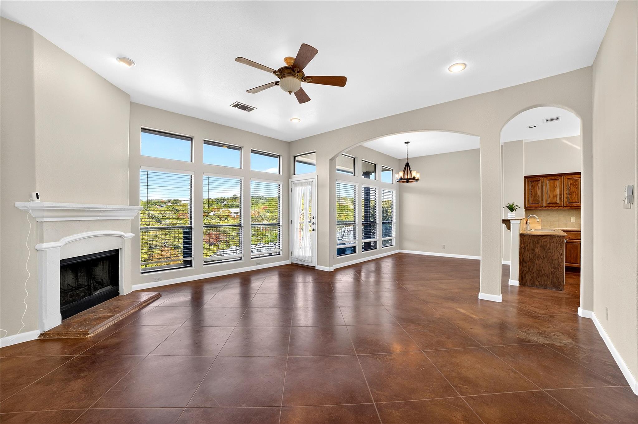 2406 Indian Creek Rd, Austin, TX 78734