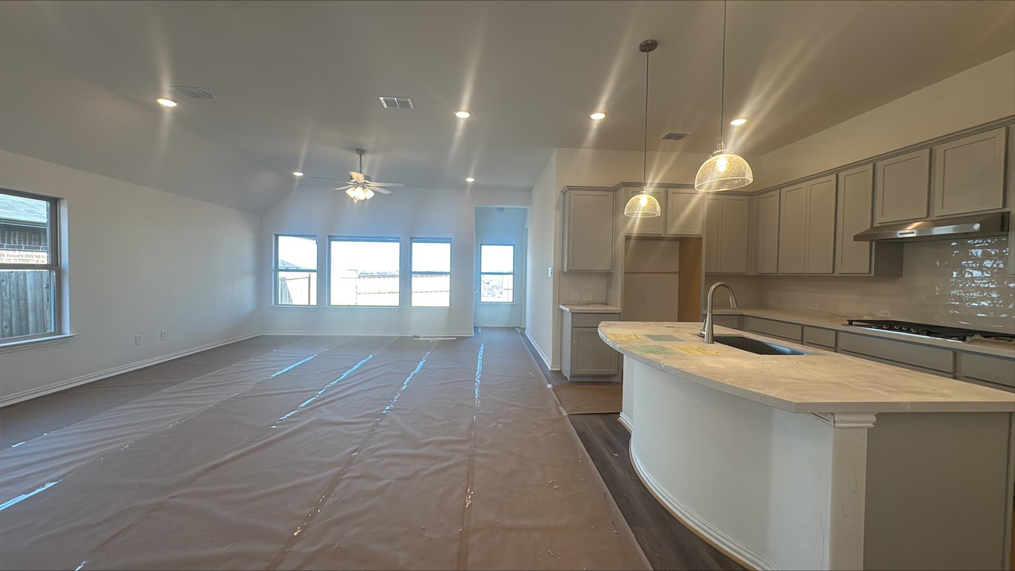 271 Grey Leaf Rd, Buda, TX 78610