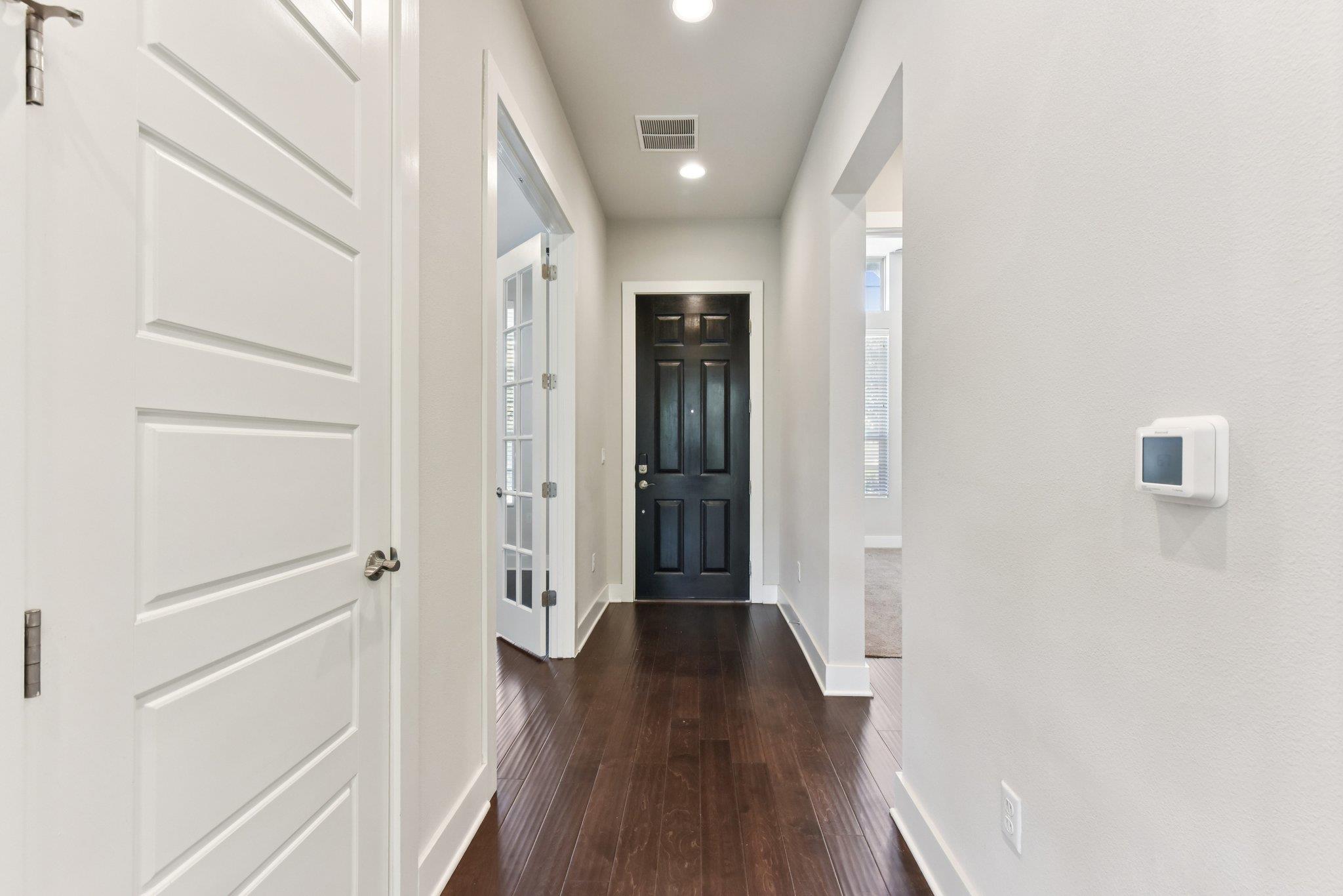 1613 Arcilla St, Austin, TX 78741