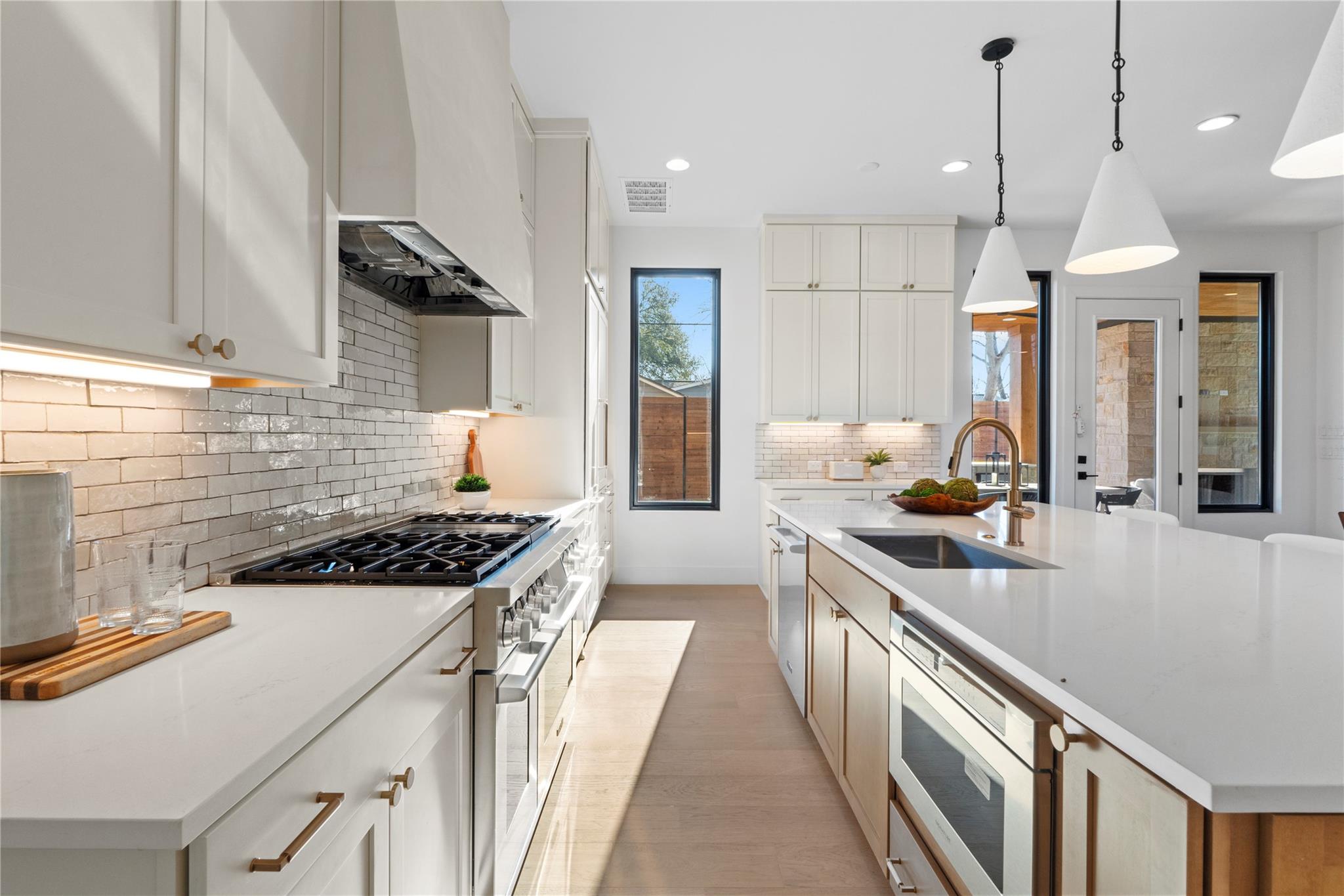 1703 Alcove Ct, Austin, TX 78757