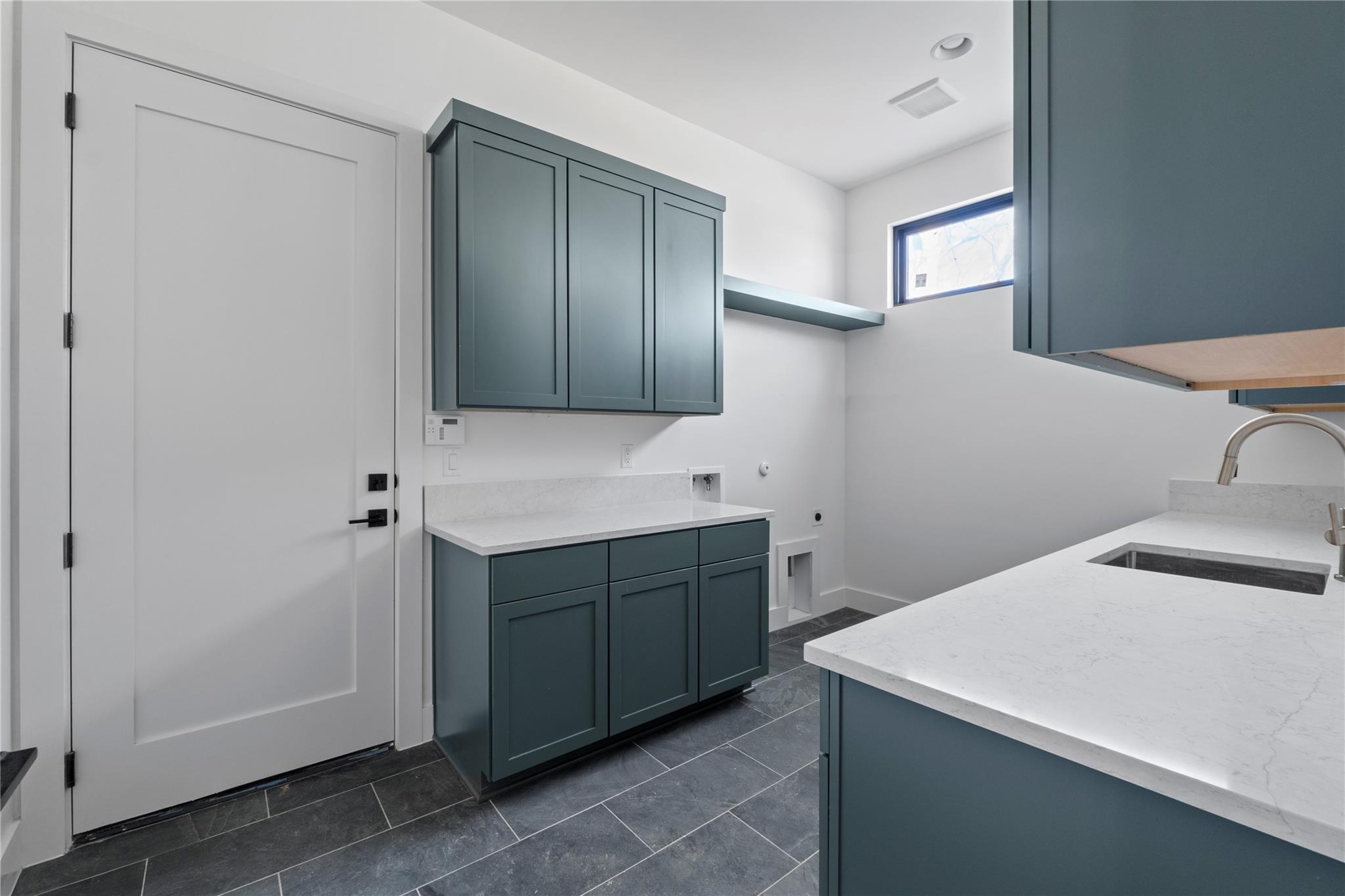 1703 Alcove Ct, Austin, TX 78757