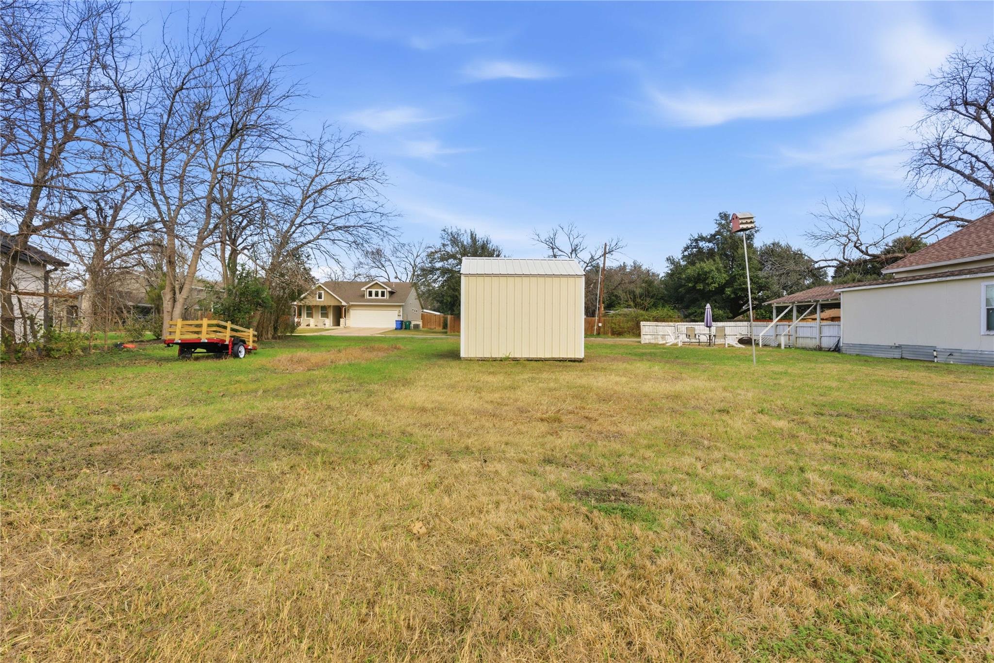 1725 Prather St, Taylor, TX 76574