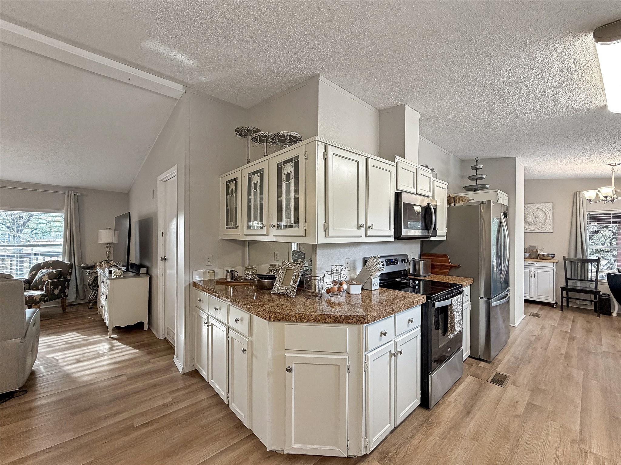 7662 Jessica Ln, Spring Branch, TX 78070