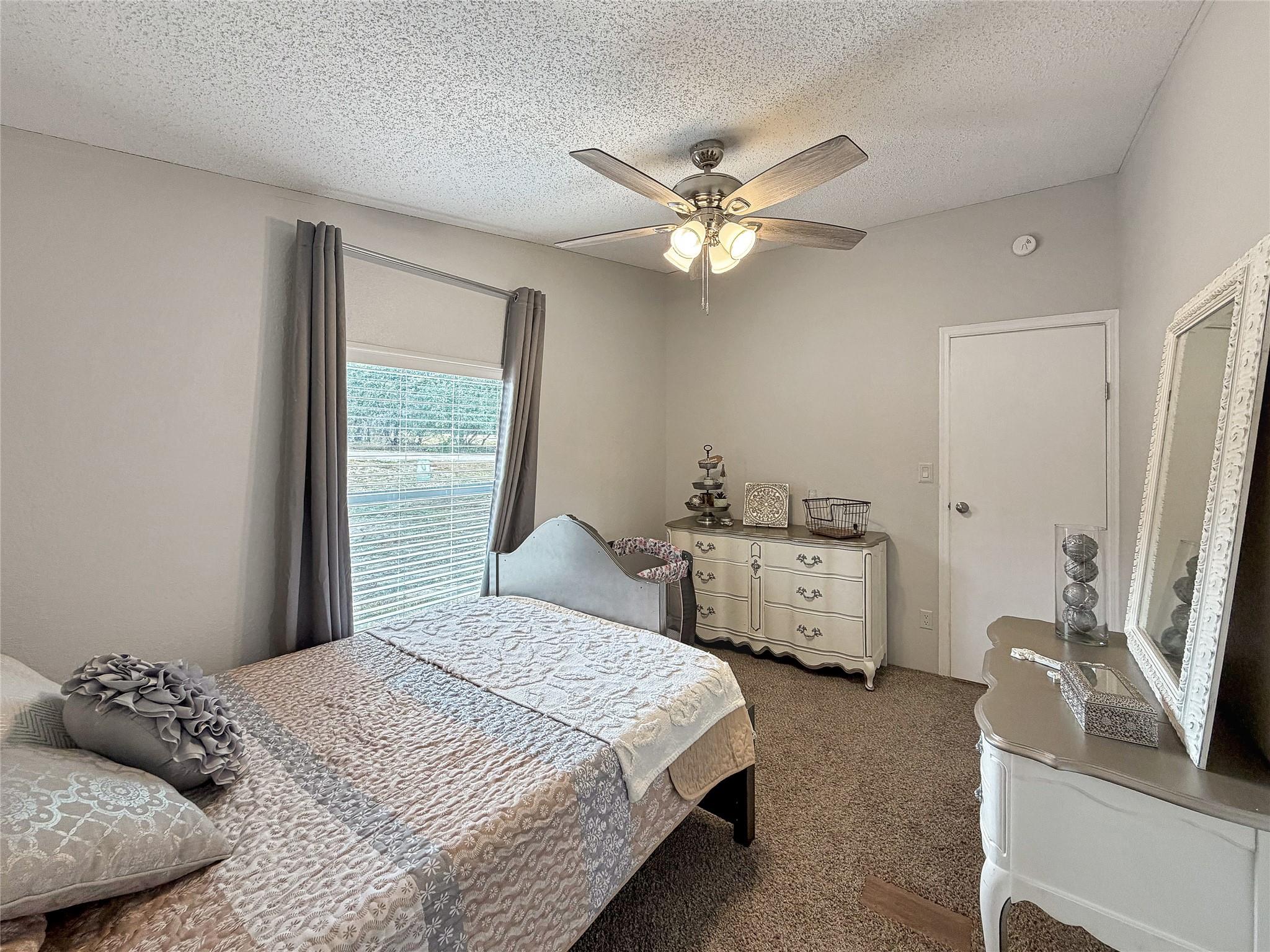 7662 Jessica Ln, Spring Branch, TX 78070