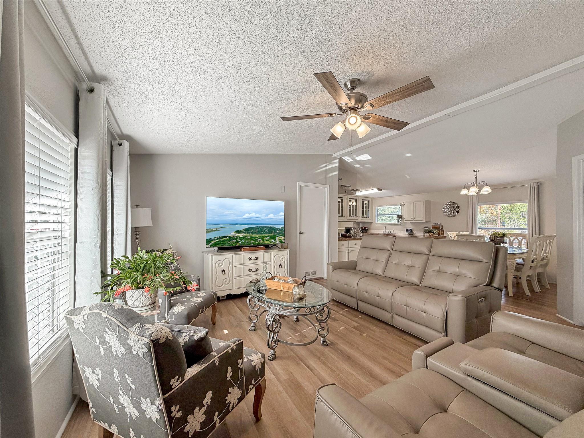 7662 Jessica Ln, Spring Branch, TX 78070