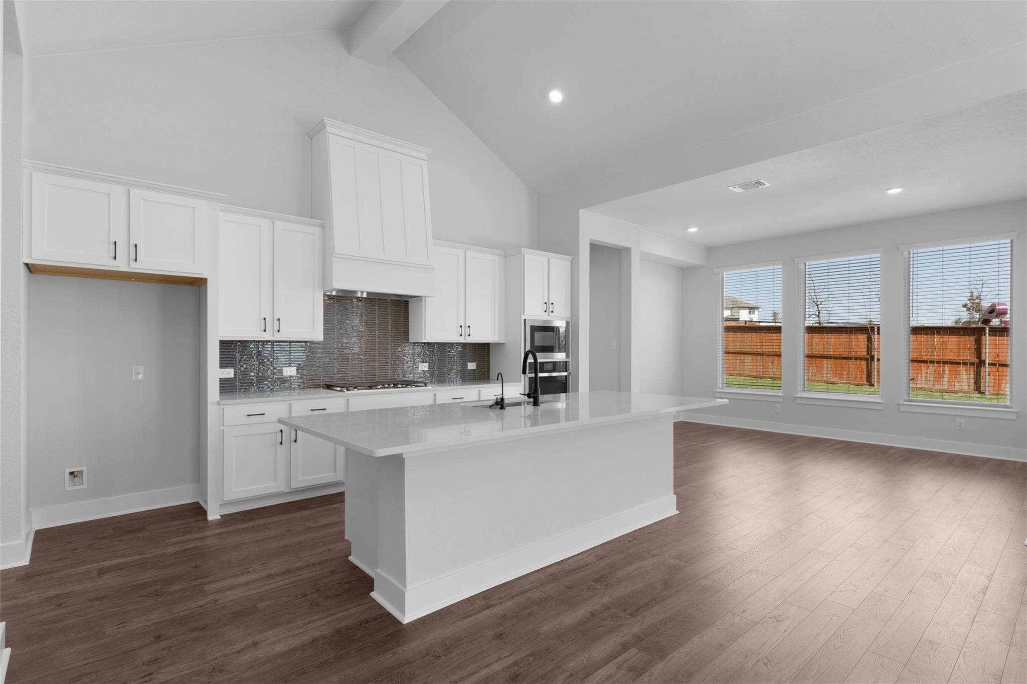 228 Slater Ct, Liberty Hill, TX 78642