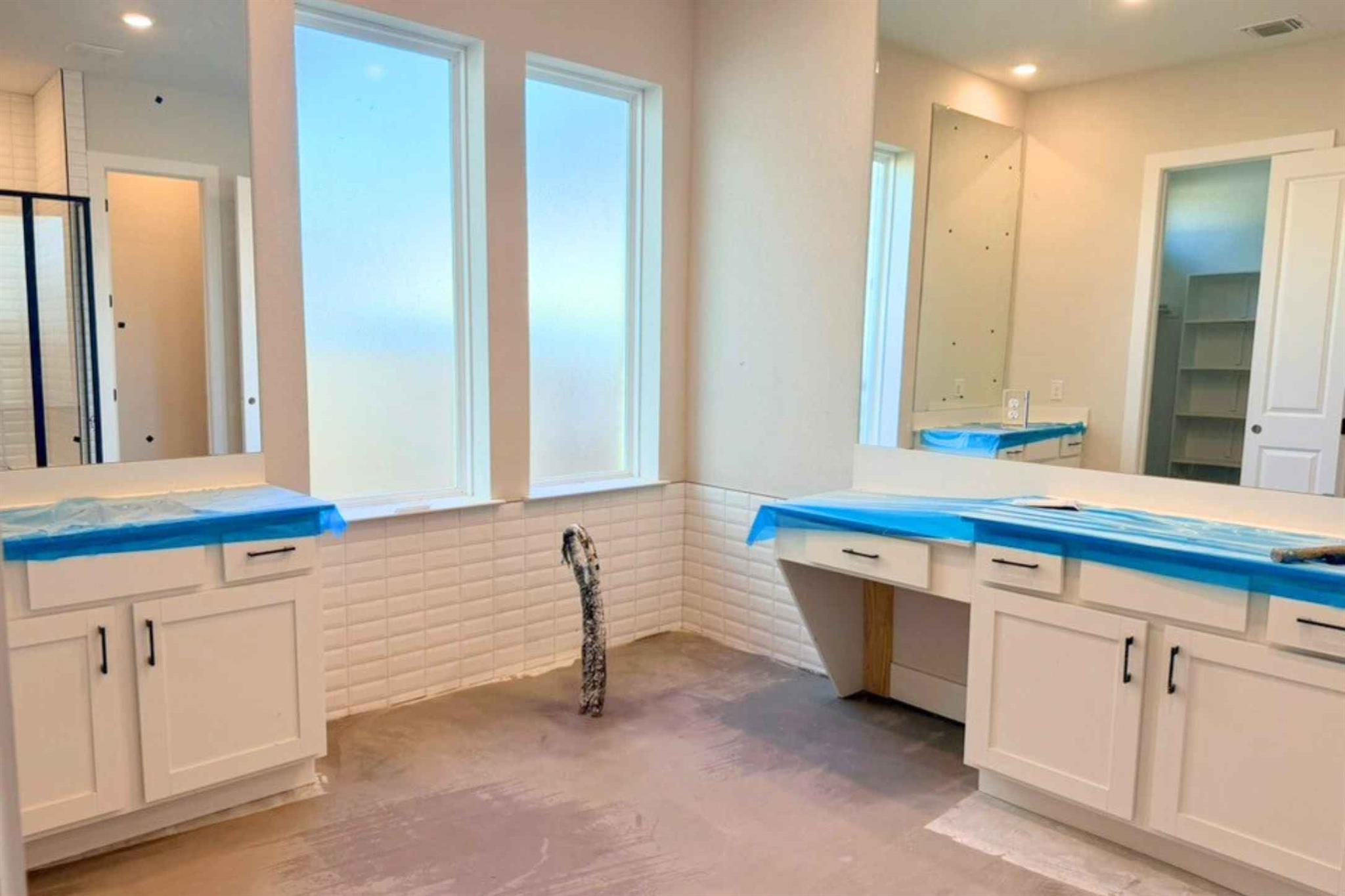 228 Slater Ct, Liberty Hill, TX 78642