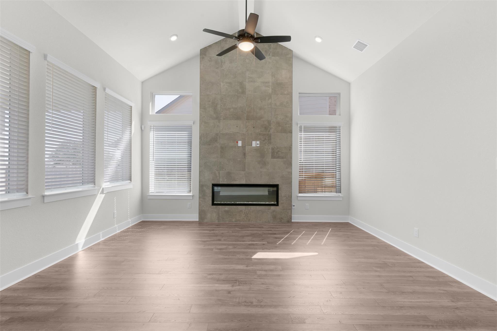 228 Slater Ct, Liberty Hill, TX 78642