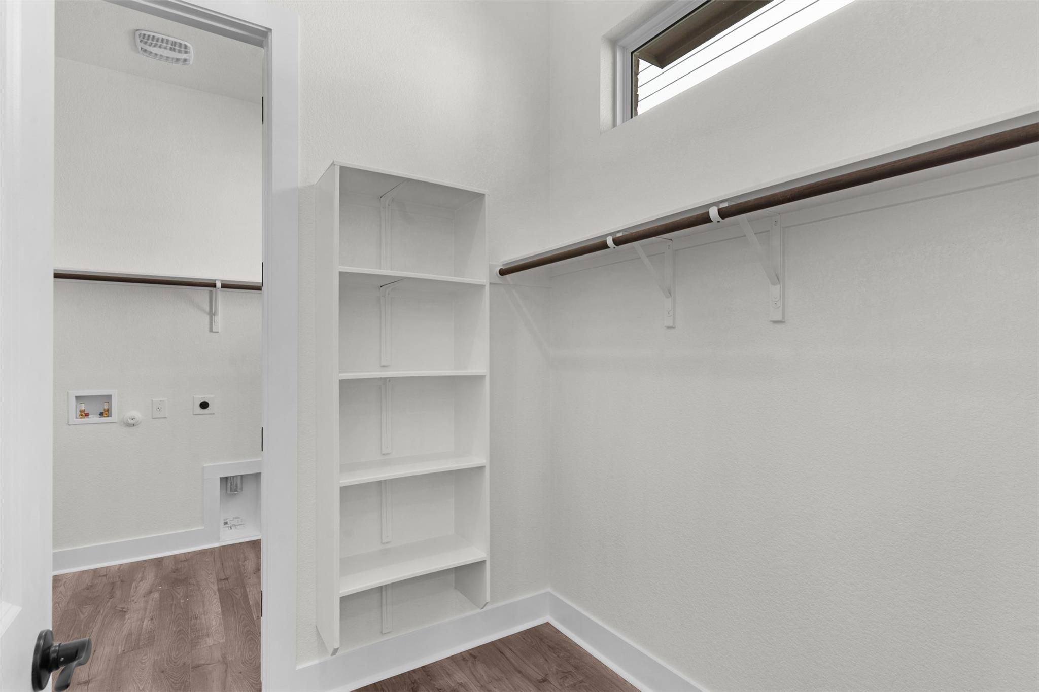 228 Slater Ct, Liberty Hill, TX 78642