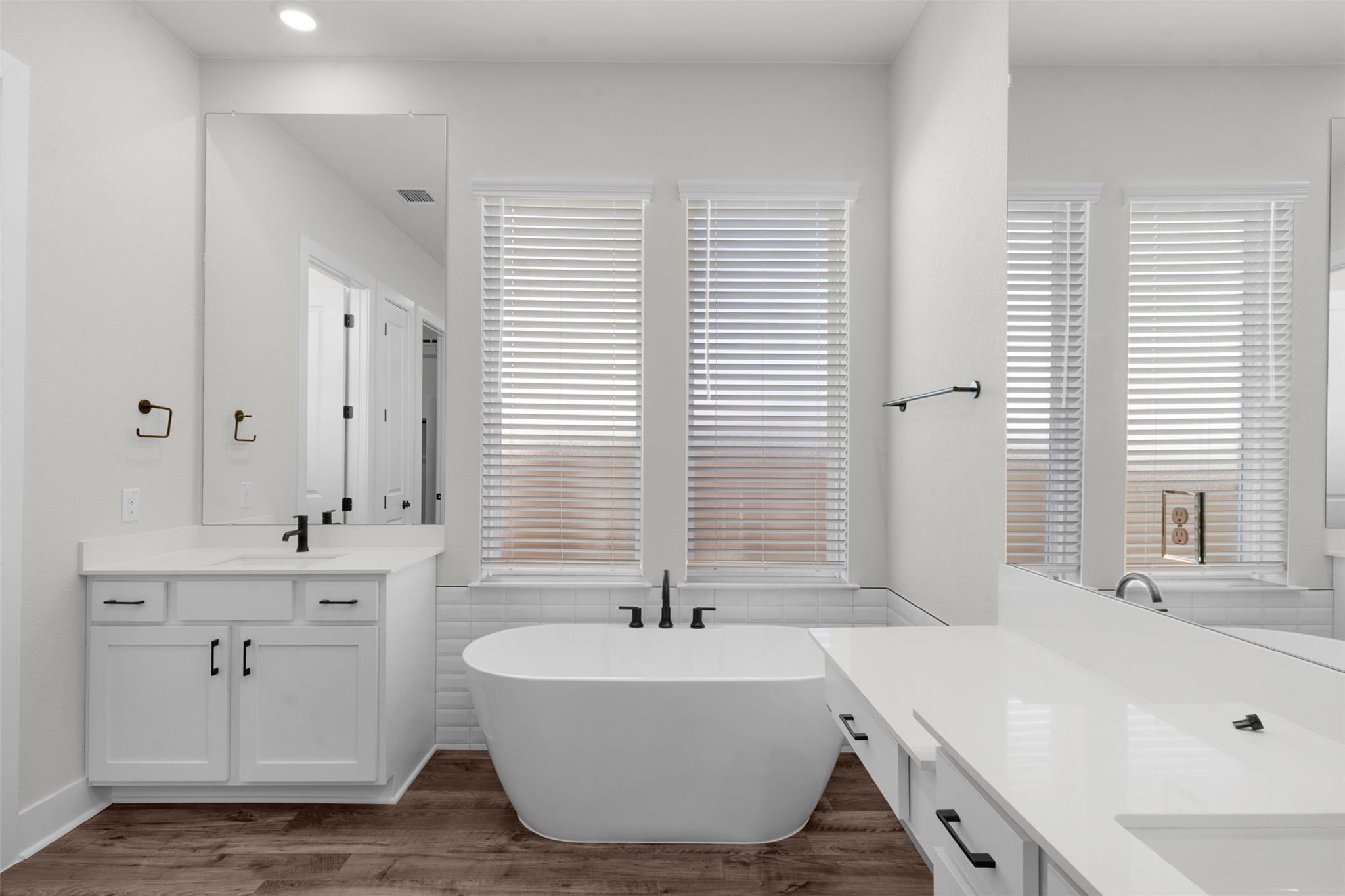 228 Slater Ct, Liberty Hill, TX 78642