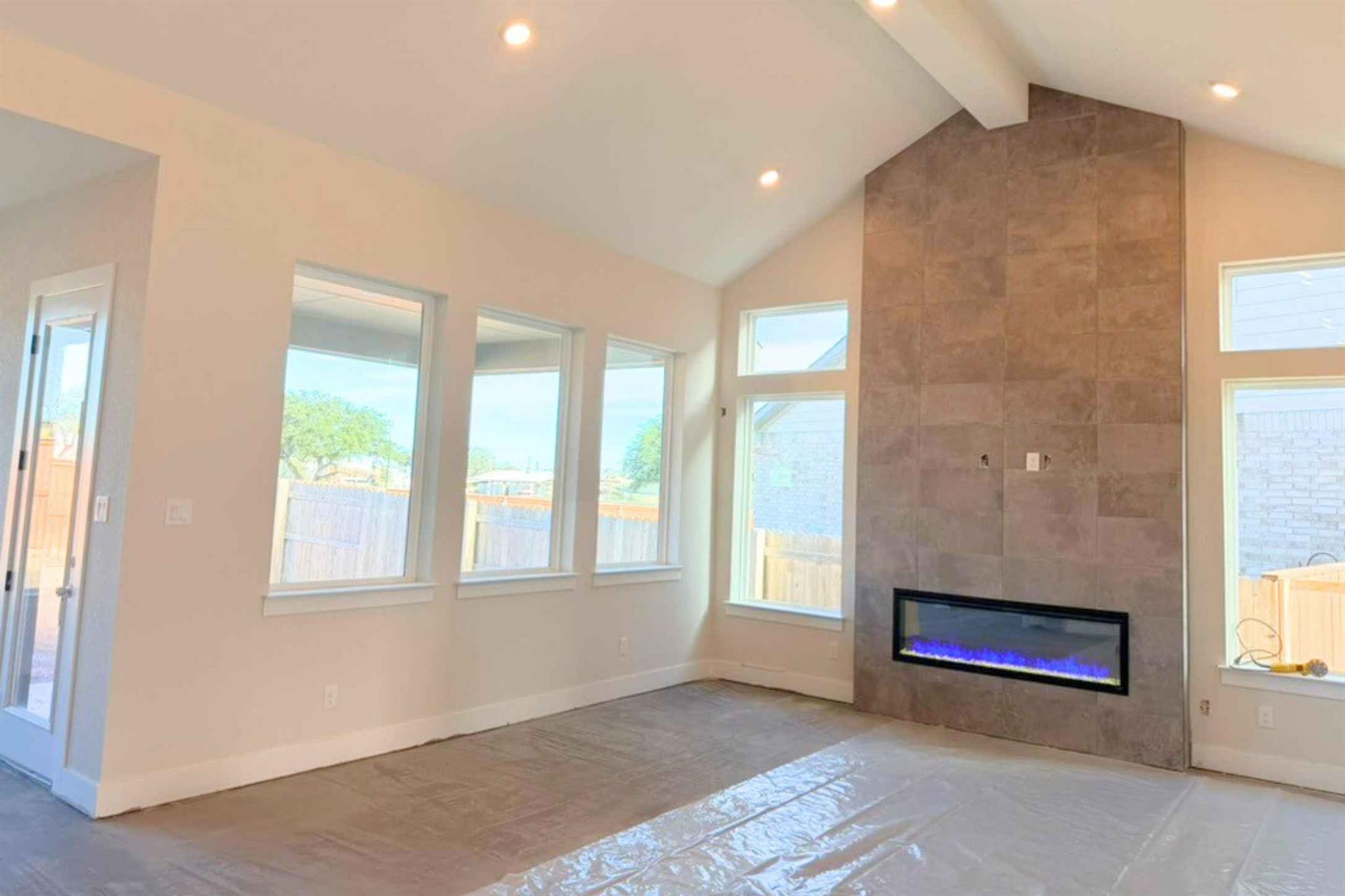 228 Slater Ct, Liberty Hill, TX 78642