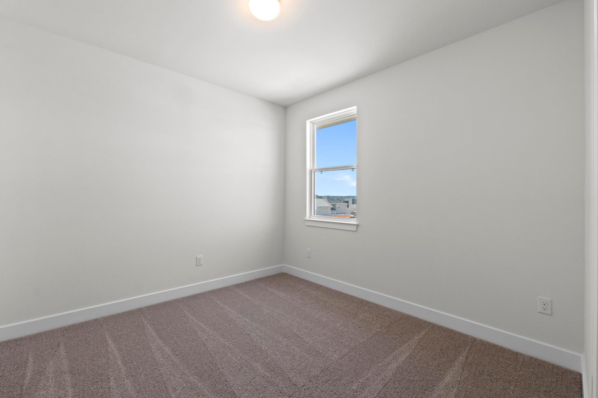 240 Sheepdog Dr, Liberty Hill, TX 78642