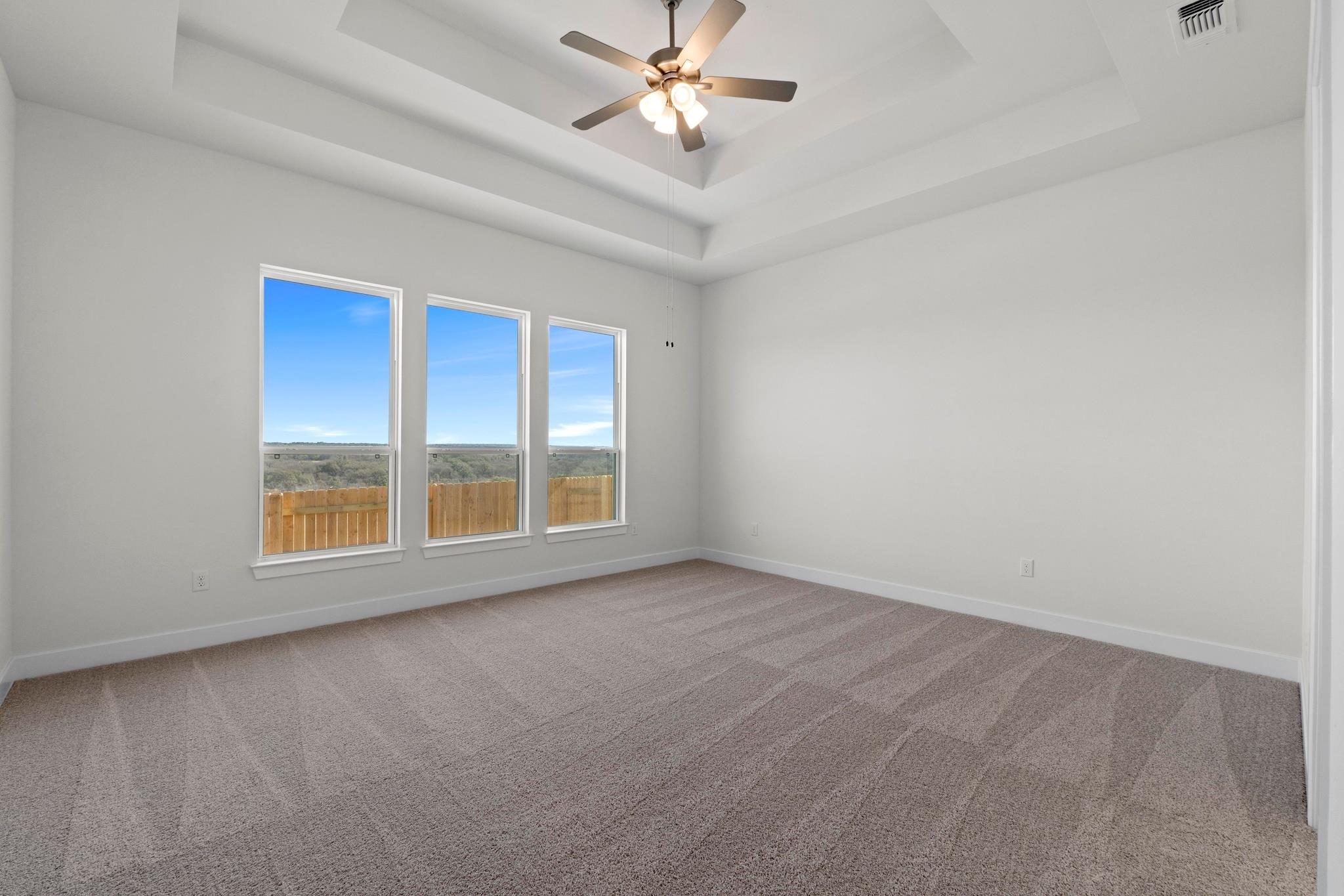 240 Sheepdog Dr, Liberty Hill, TX 78642