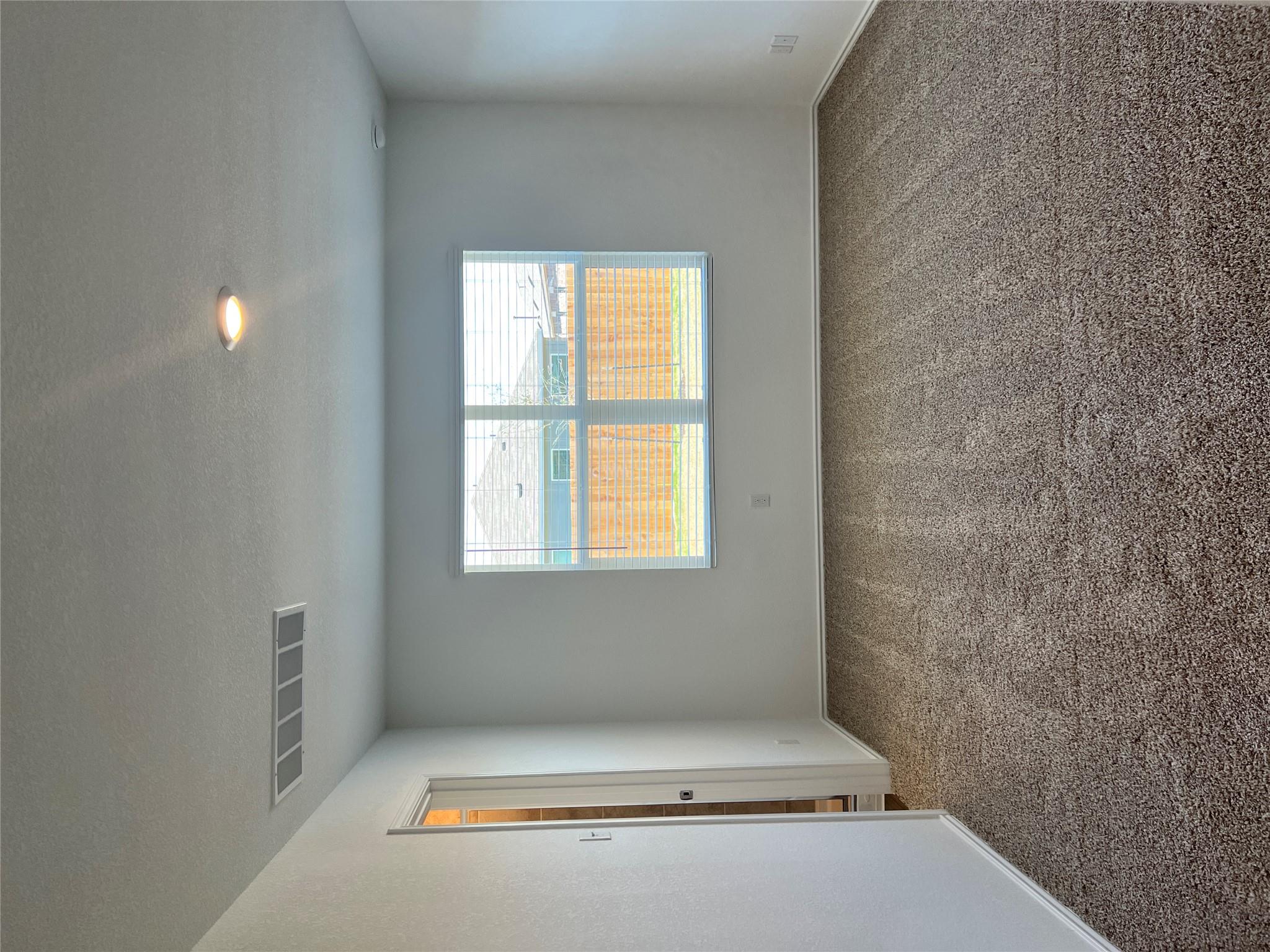 115 Canley Loop, Hutto, TX 78634