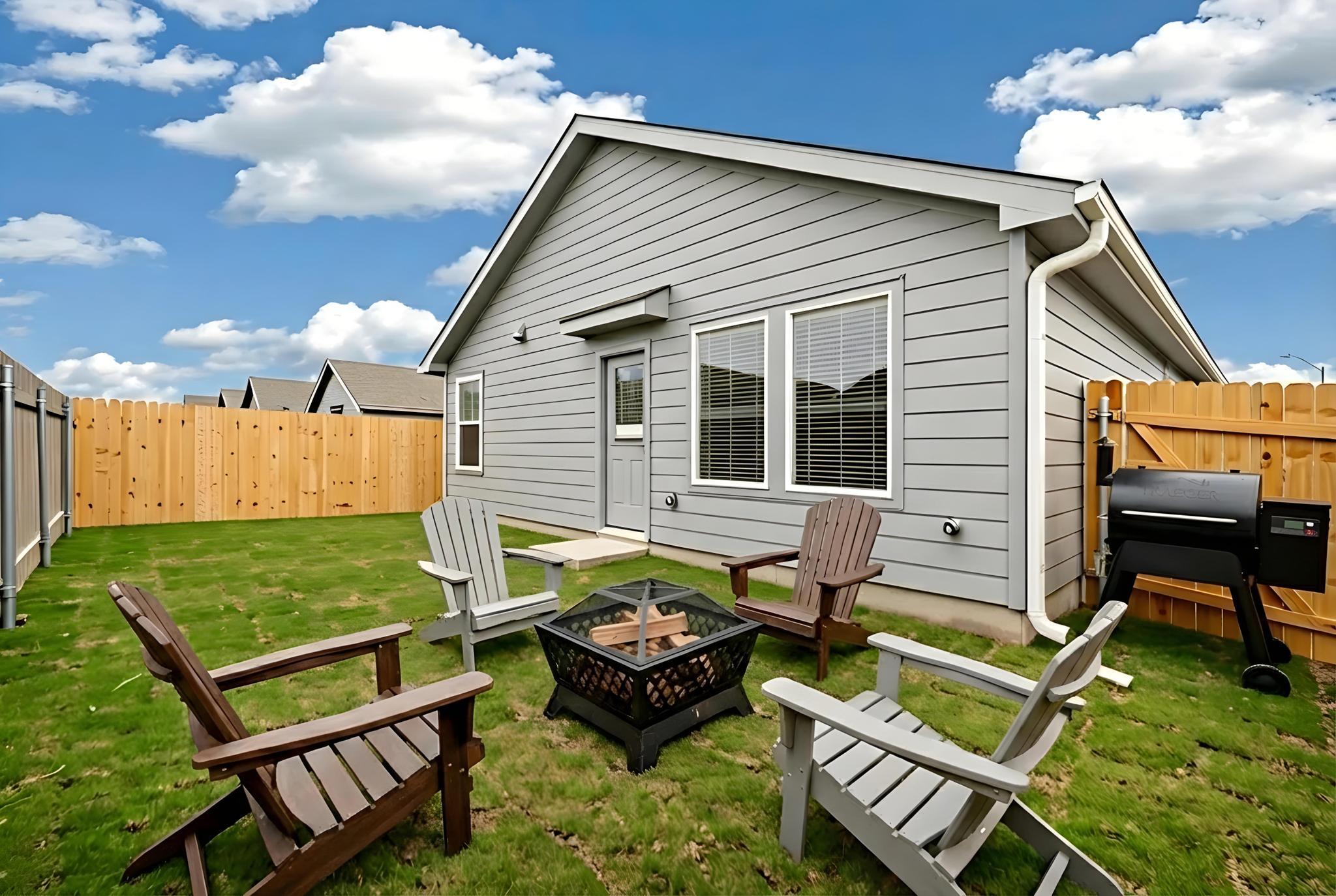 23437 Firelight Dr, Elgin, TX 78621