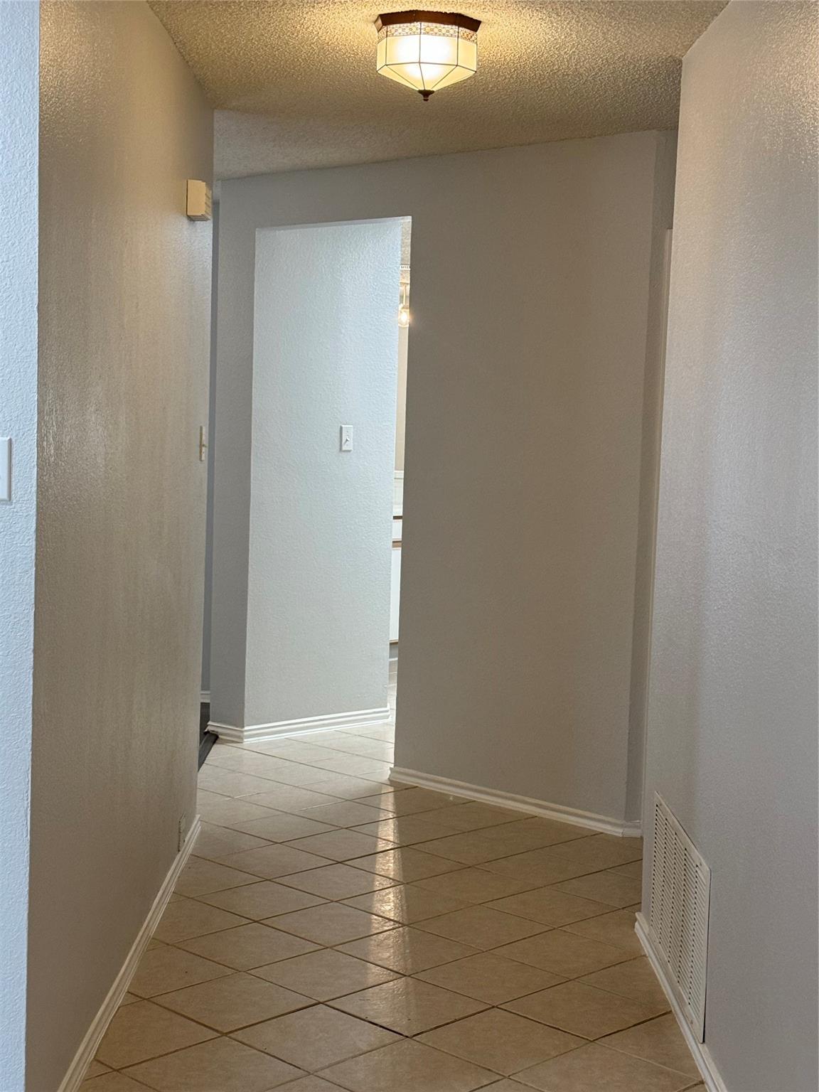 9700 Copper Creek Dr, Austin, TX 78729