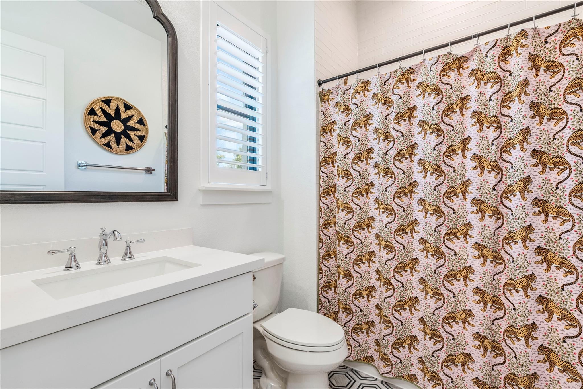 108 Gaucho Way, Dripping Springs, TX 78620