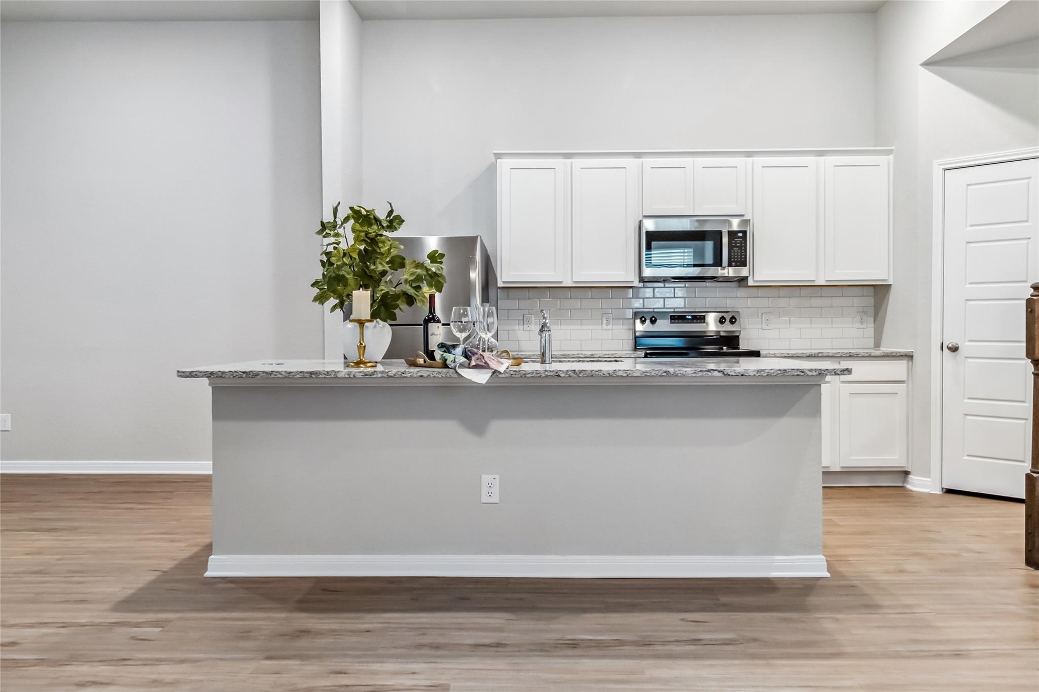 428 Cross Barn Blvd # B, Buda, TX 78610