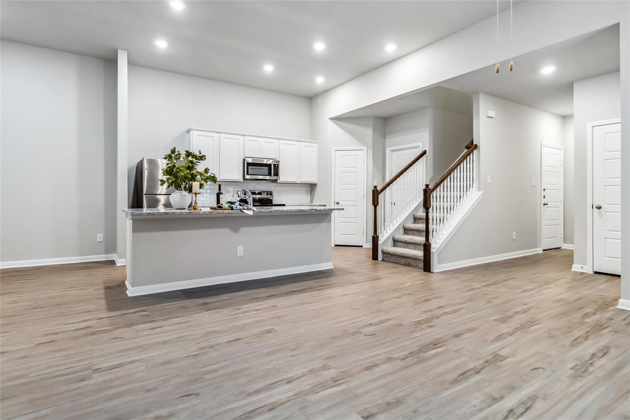 428 Cross Barn Blvd # B, Buda, TX 78610