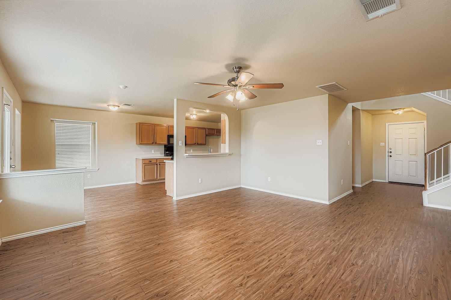 398 Marquitos Dr, Kyle, TX 78640