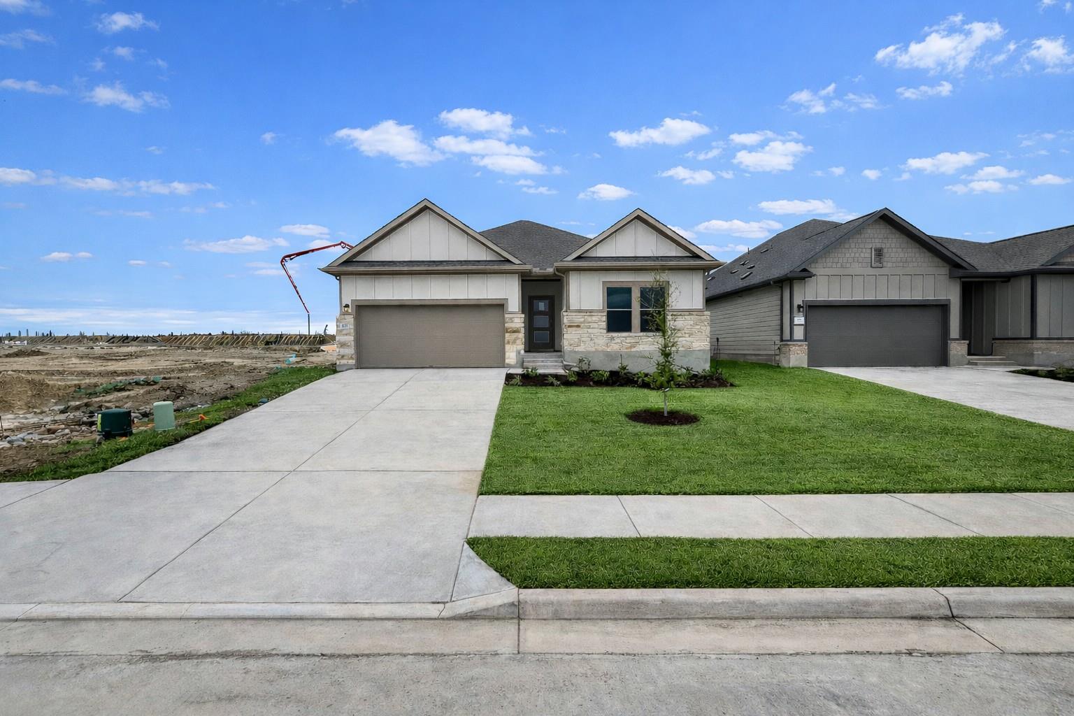 173 Sleep Hollow, Jarrell, TX 76537