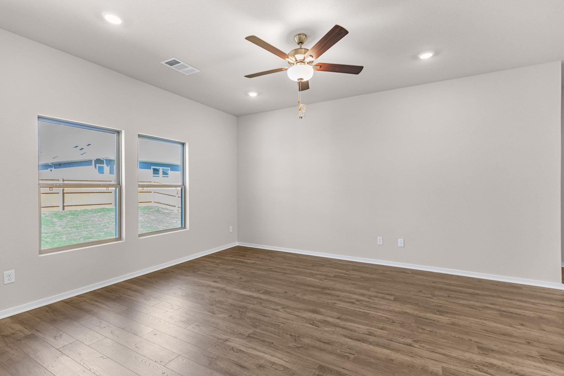 173 Sleep Hollow, Jarrell, TX 76537