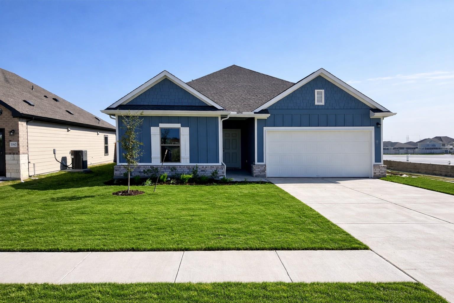 176 Wind Hill, Jarrell, TX 76537