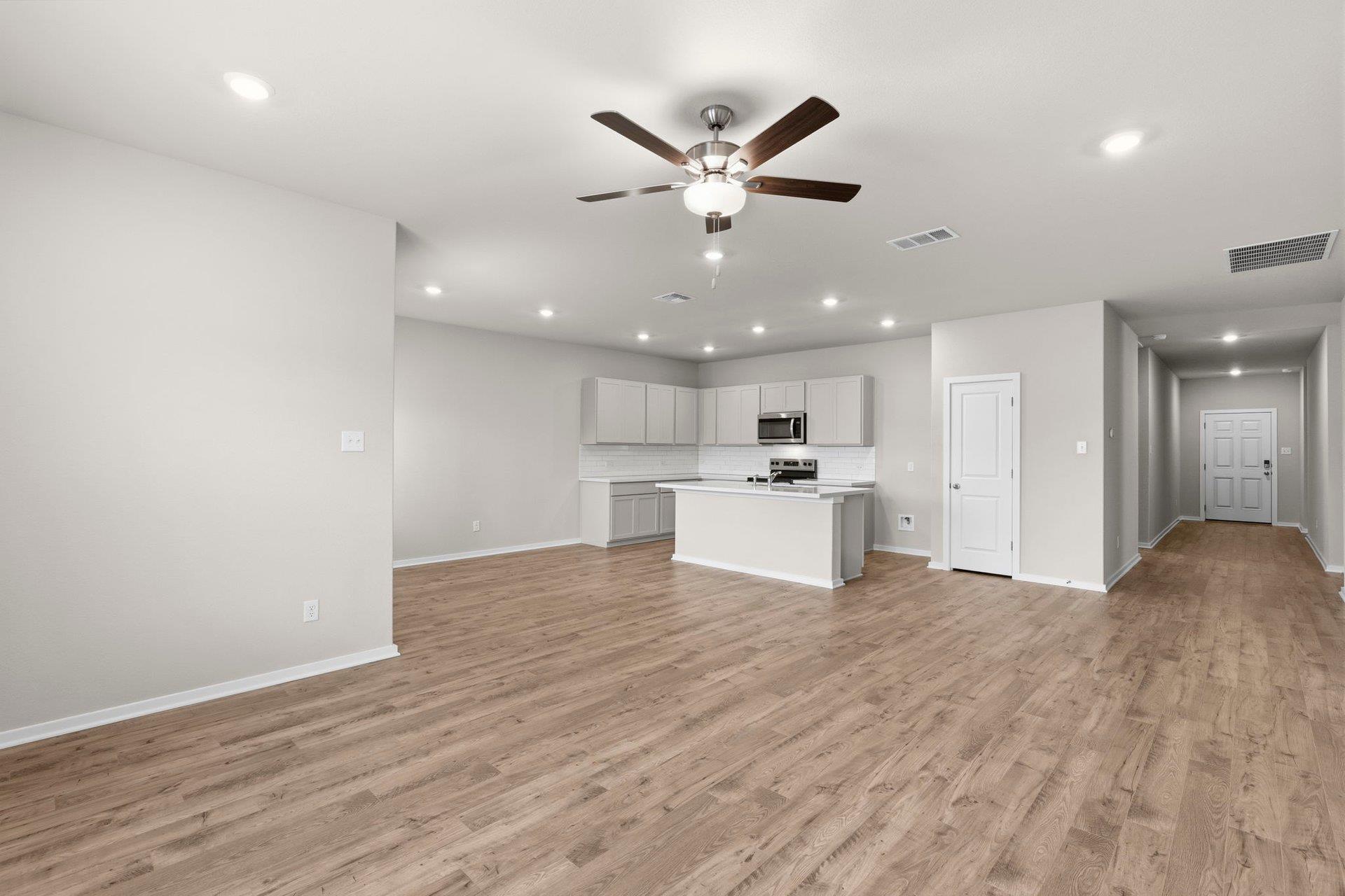 176 Wind Hill, Jarrell, TX 76537