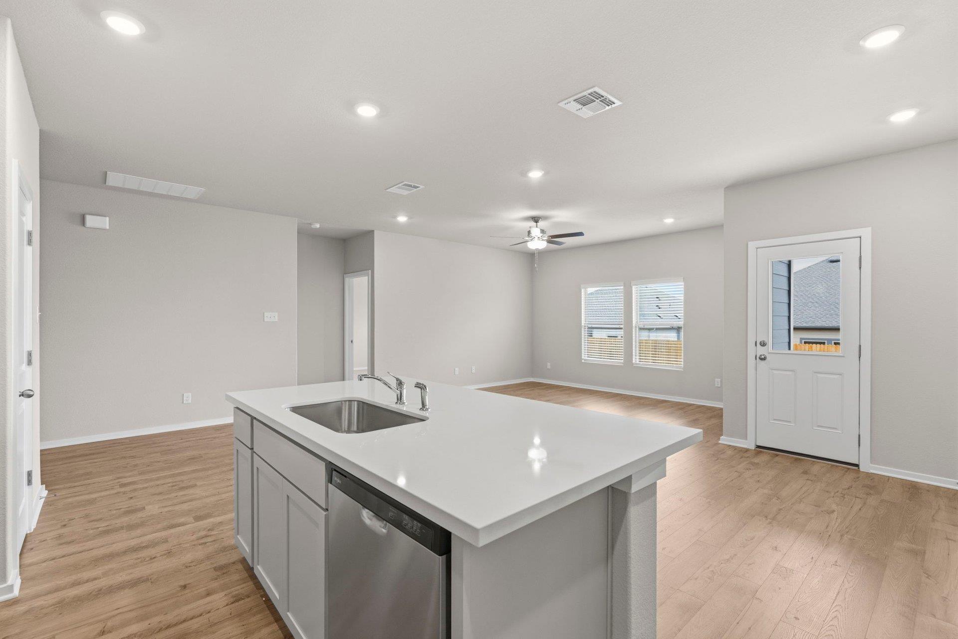 176 Wind Hill, Jarrell, TX 76537