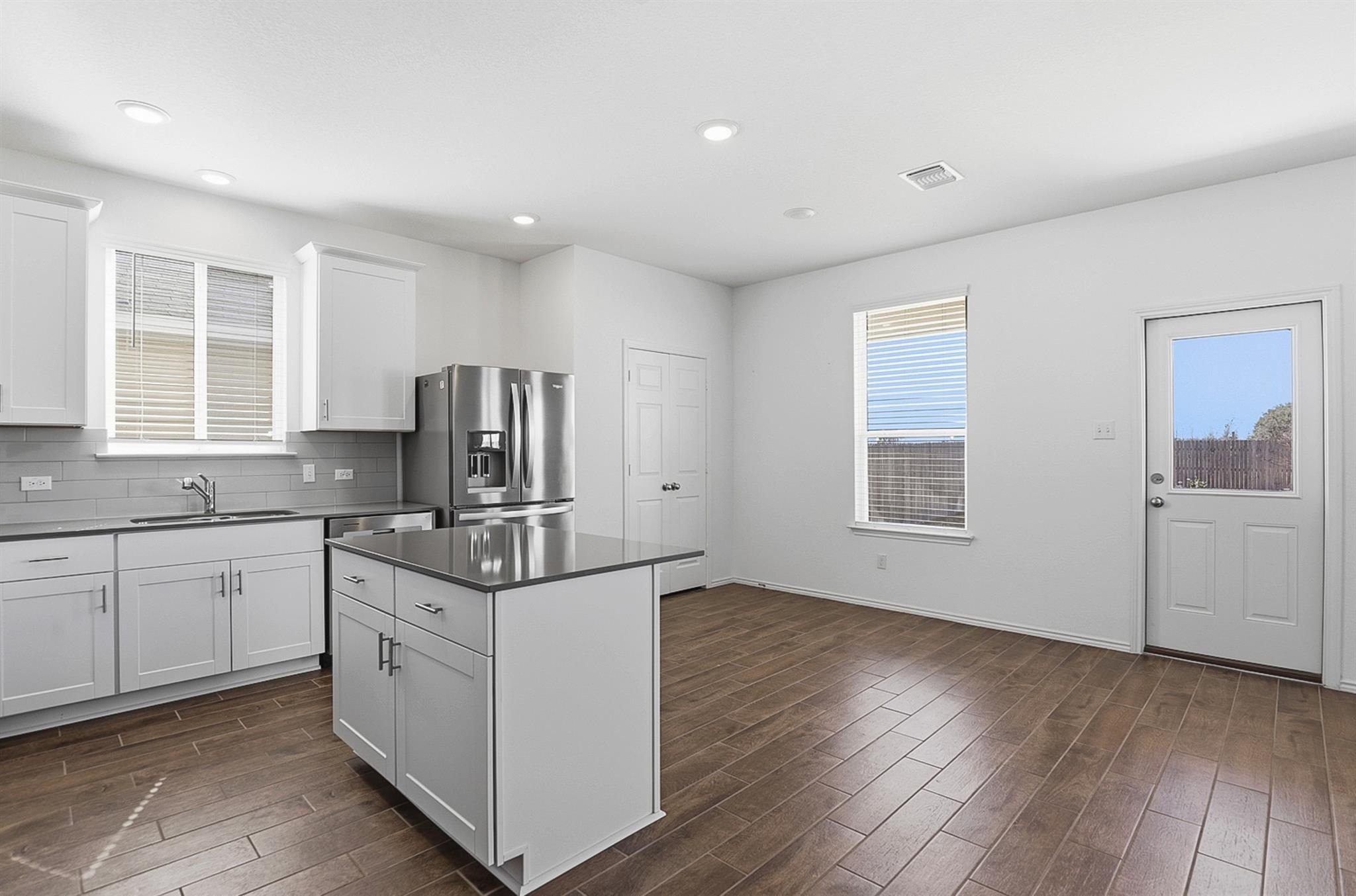 1625 Brimhurst Dr, Leander, TX 78641