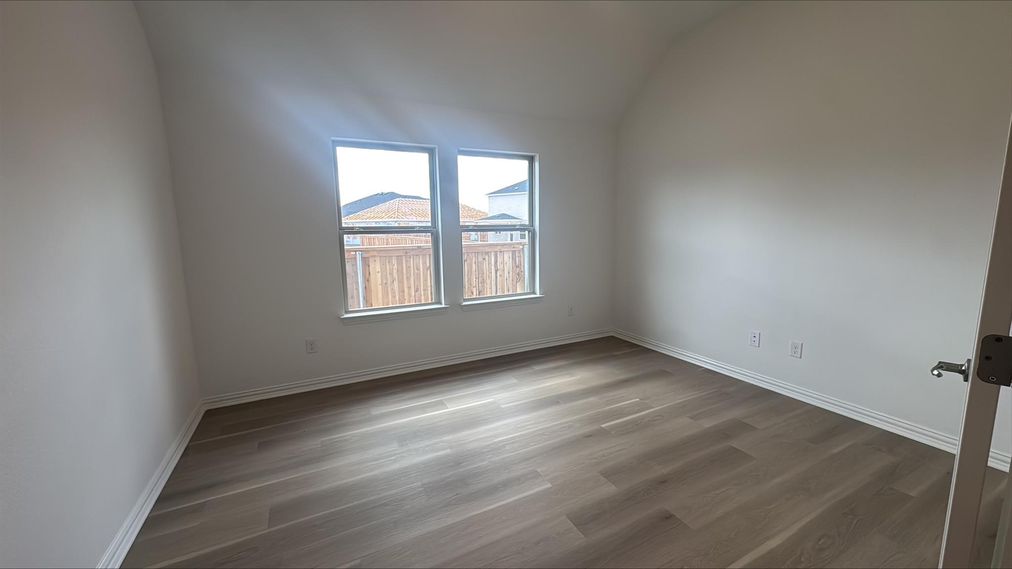 111 Mango Cir, Buda, TX 78610