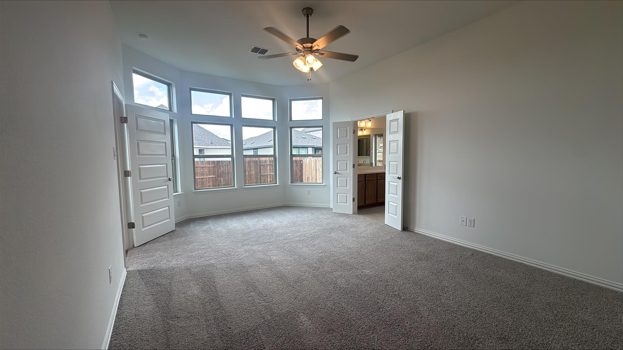 111 Mango Cir, Buda, TX 78610