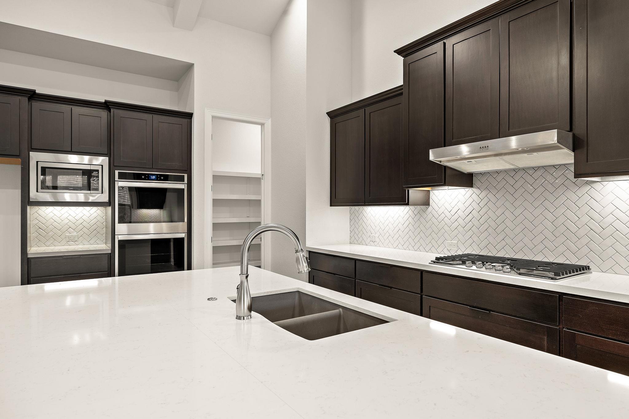 280 Wellborn Rd, Liberty Hill, TX 78642