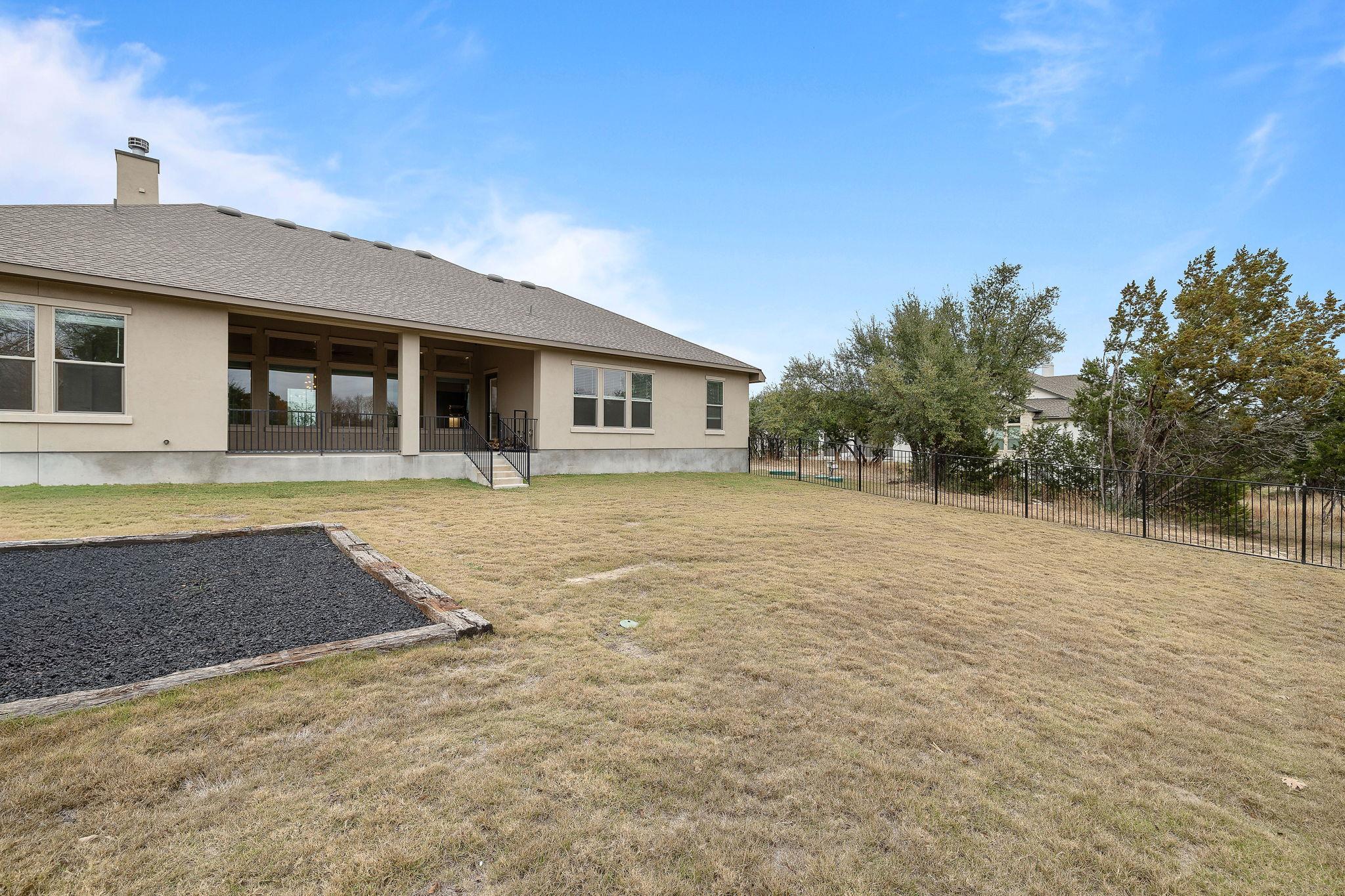280 Wellborn Rd, Liberty Hill, TX 78642